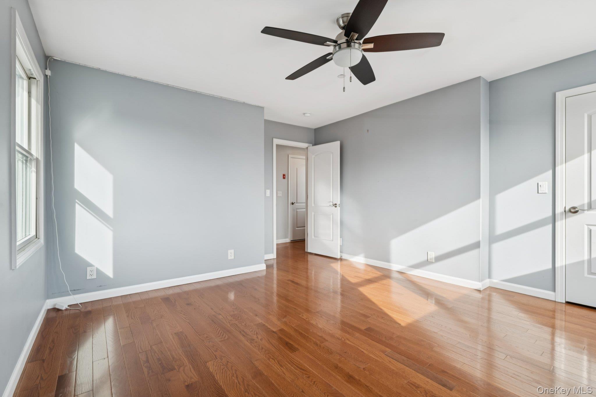 Single Family Somerset  Nassau County, NY 11783, MLS-941196-19