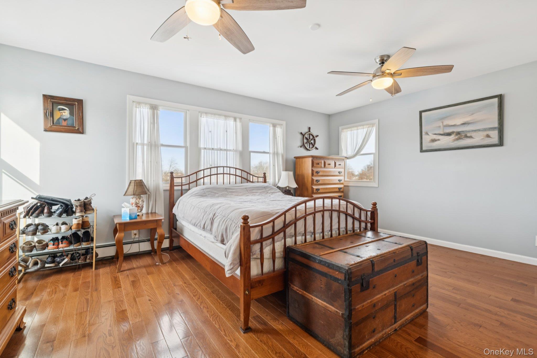 Single Family Somerset  Nassau County, NY 11783, MLS-941196-23