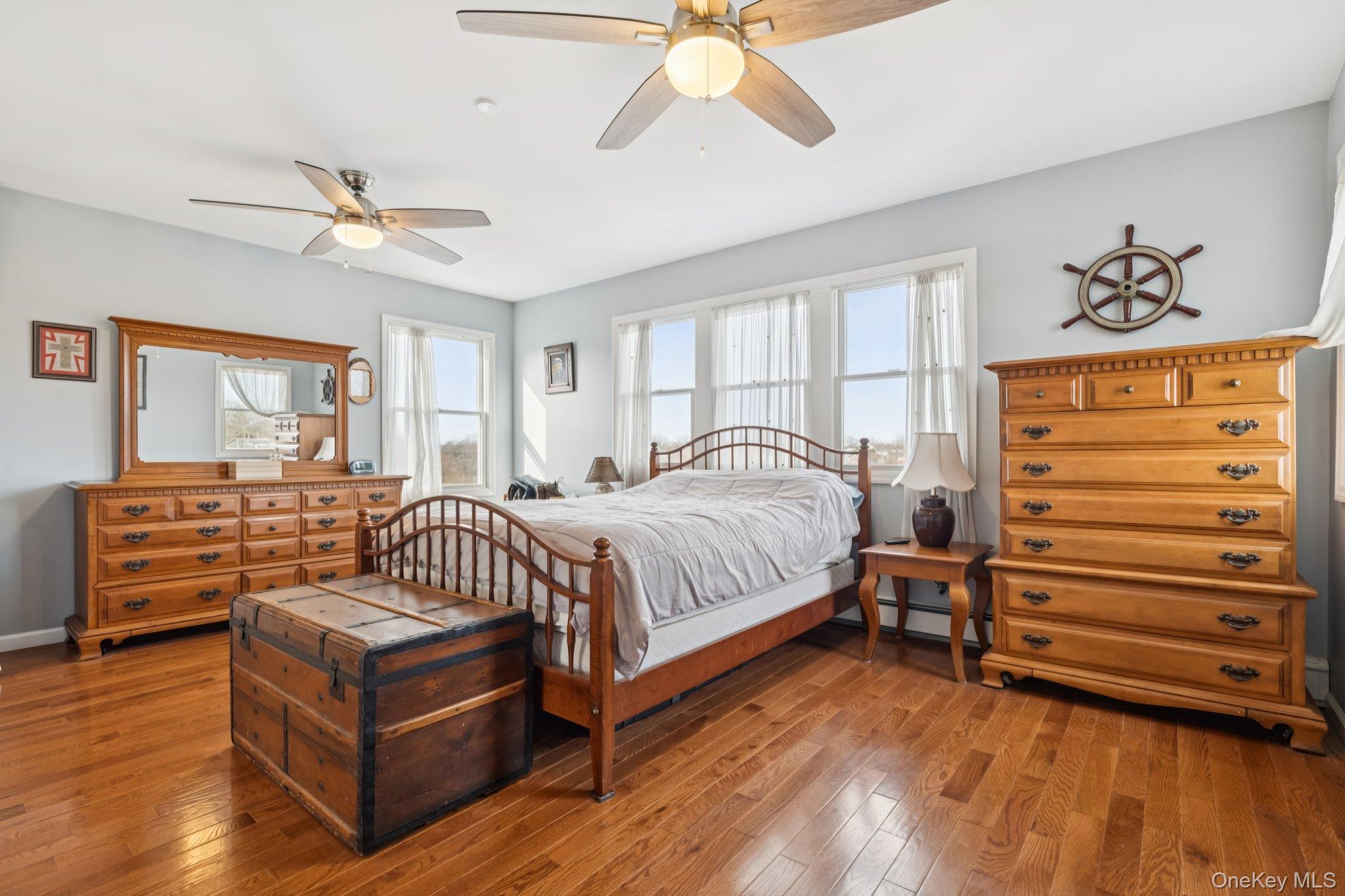 Single Family Somerset  Nassau County, NY 11783, MLS-941196-25