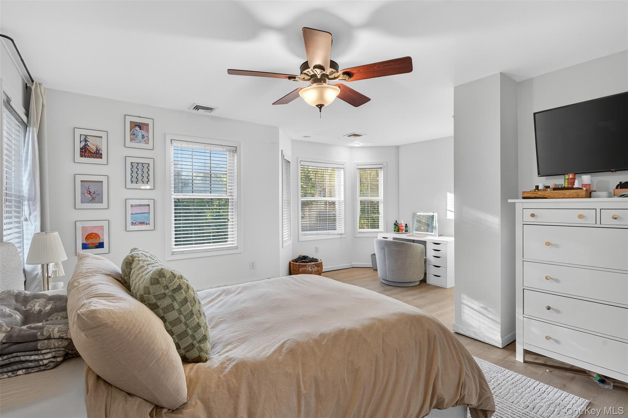 Single Family State Route 17k Orange County, NY 12549, MLS-941215-25