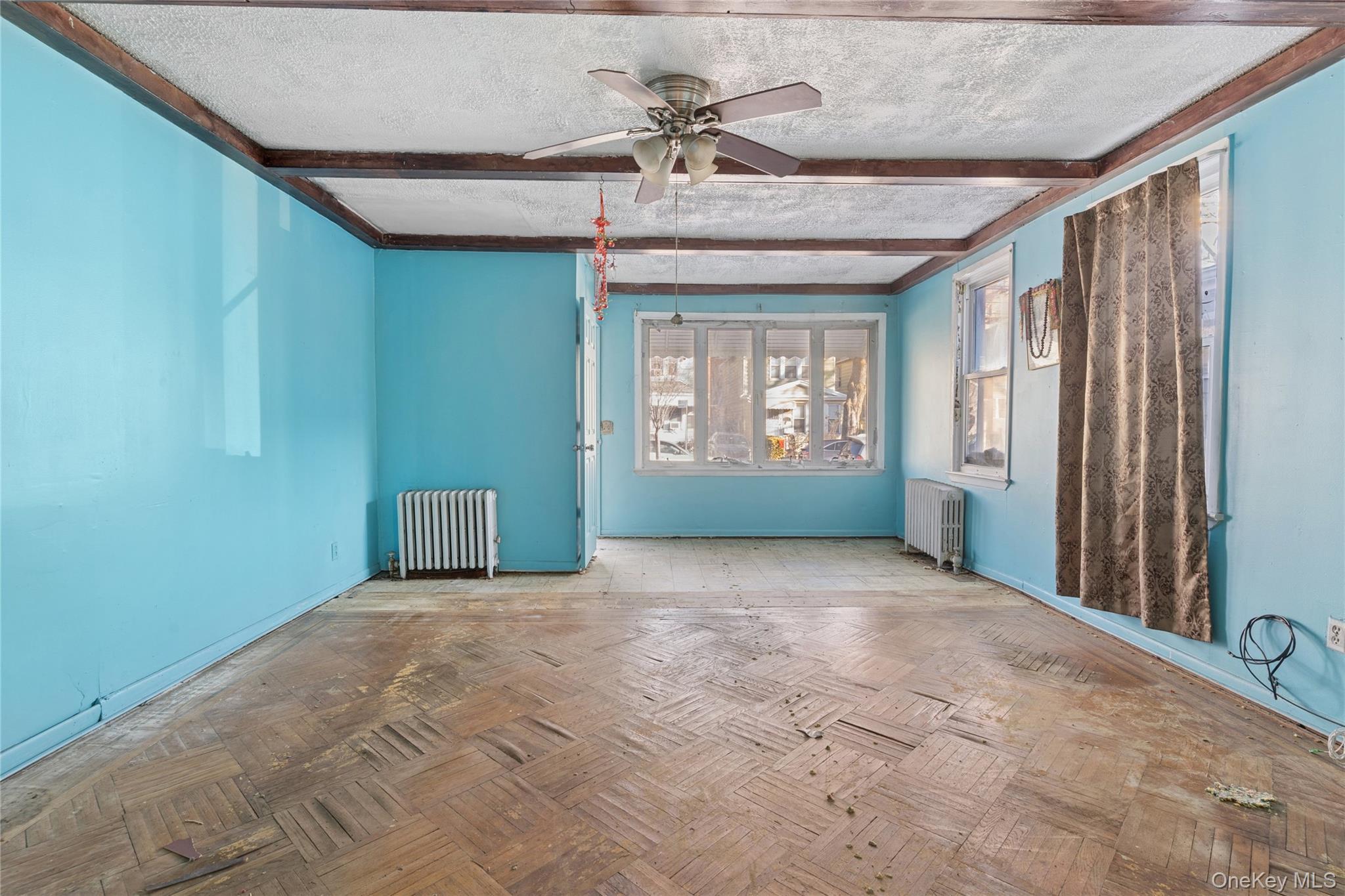 Single Family Booth  Queens, NY 11374, MLS-941217-3