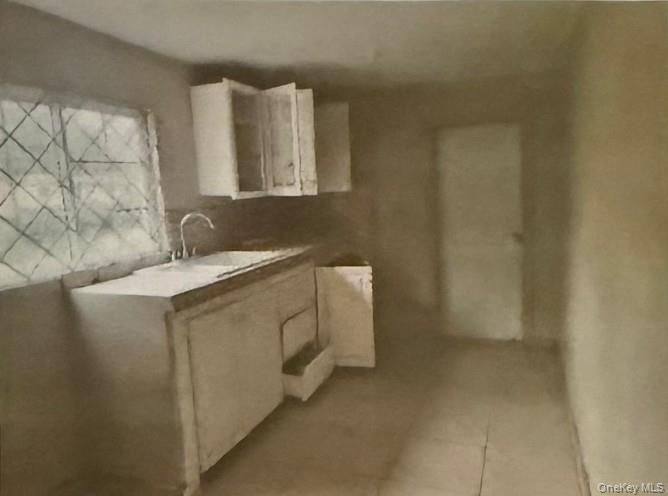 Single Family Clarkstown Out Of Area, NY 99999, MLS-941226-32