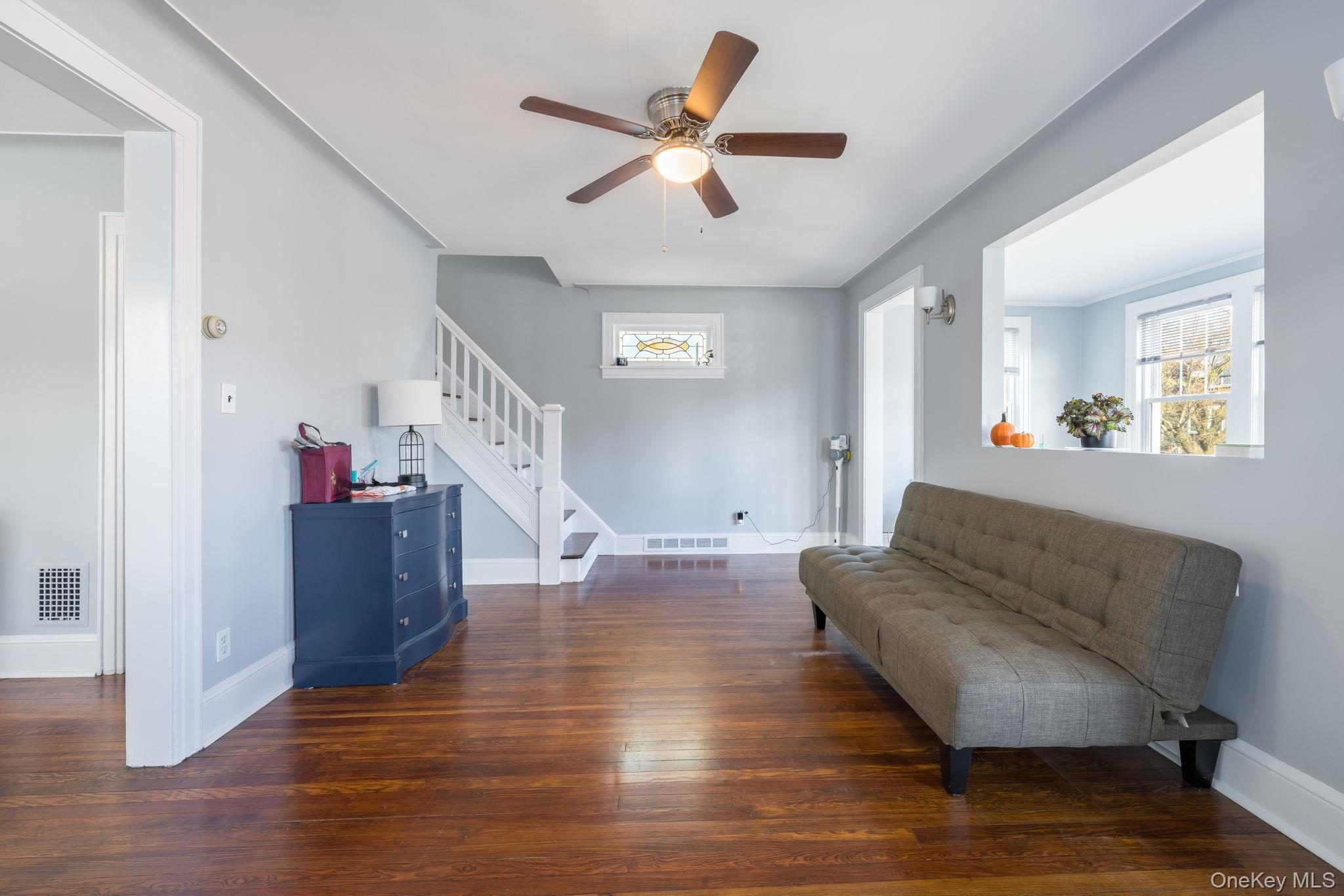 Single Family 215th Queens, NY 11427, MLS-941254-14