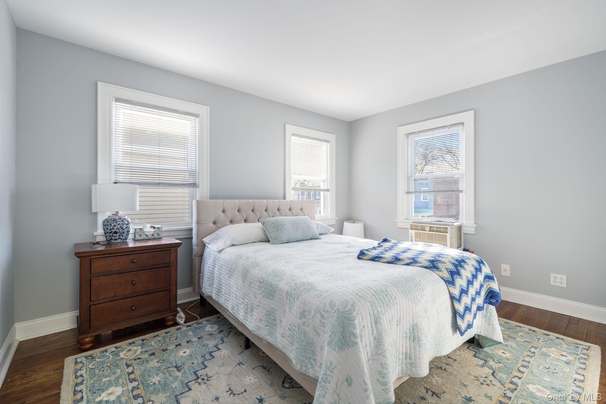 Single Family 215th Queens, NY 11427, MLS-941254-21