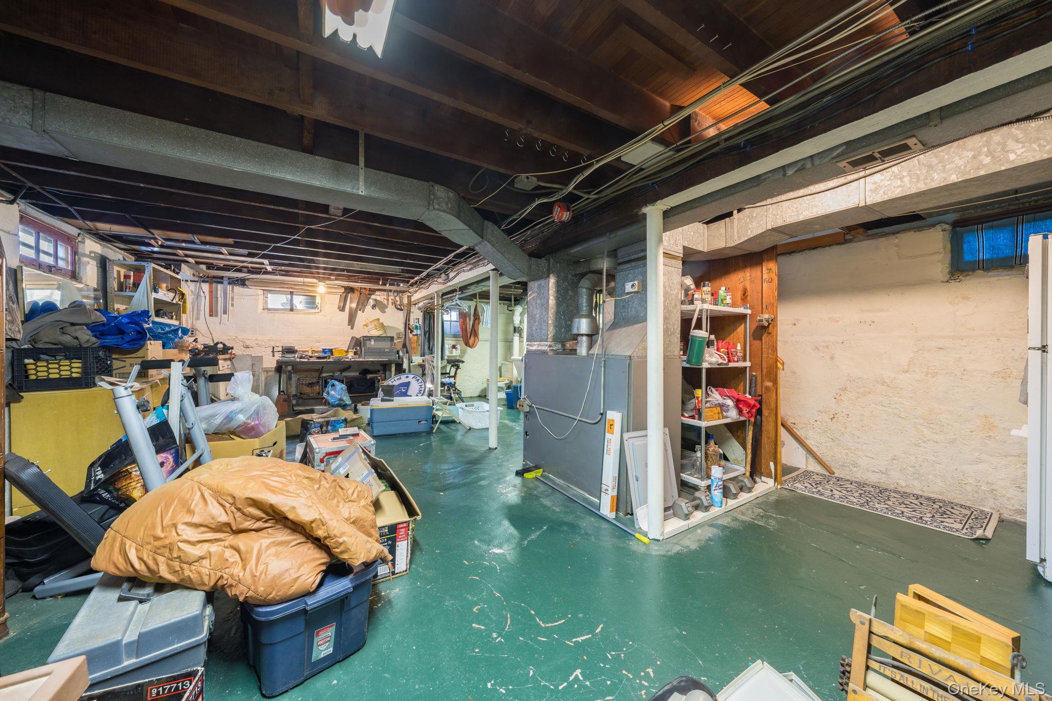 Single Family 215th Queens, NY 11427, MLS-941254-26