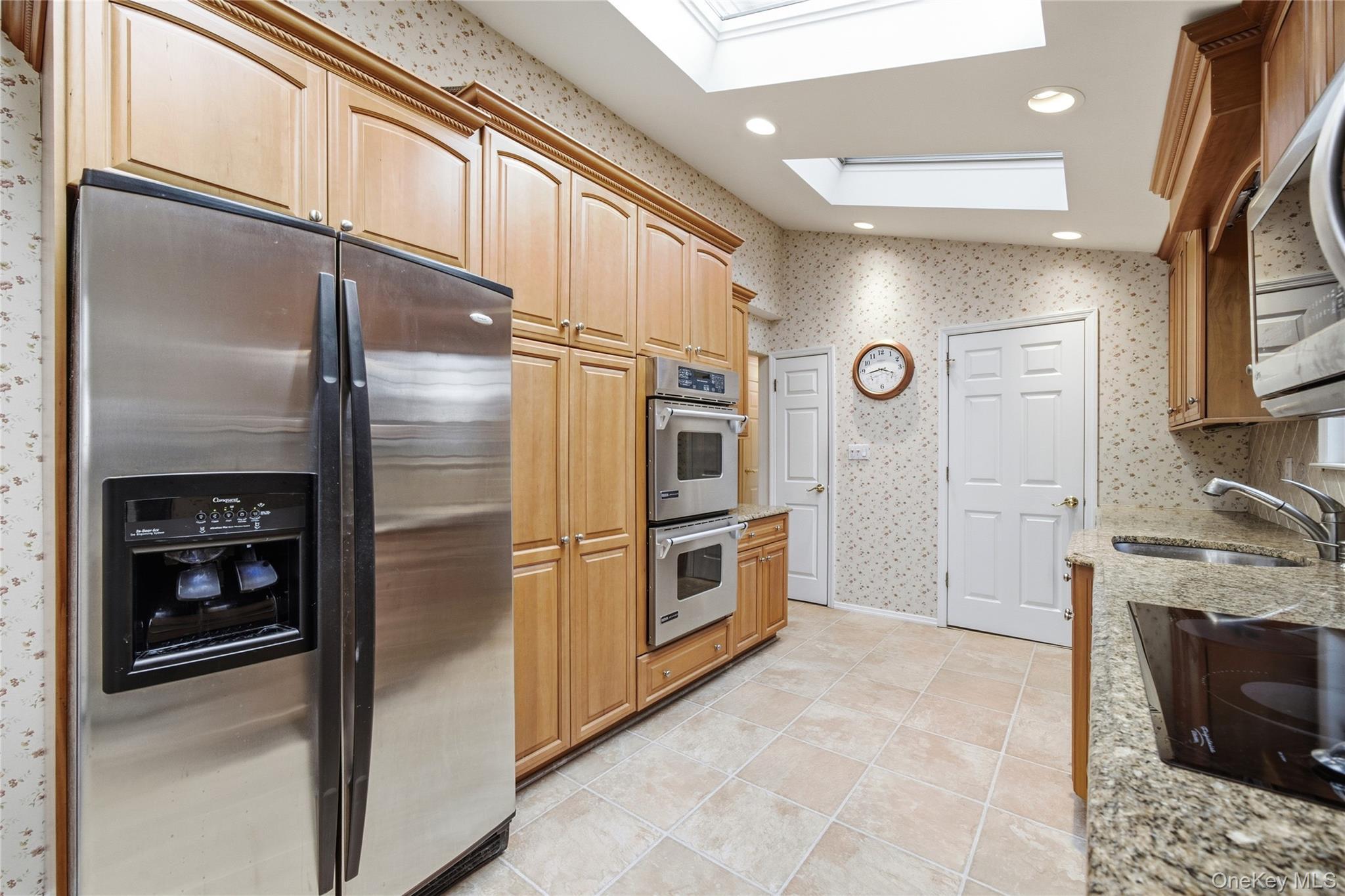 Single Family Pantzer Suffolk County, NY 11787, MLS-941256-14