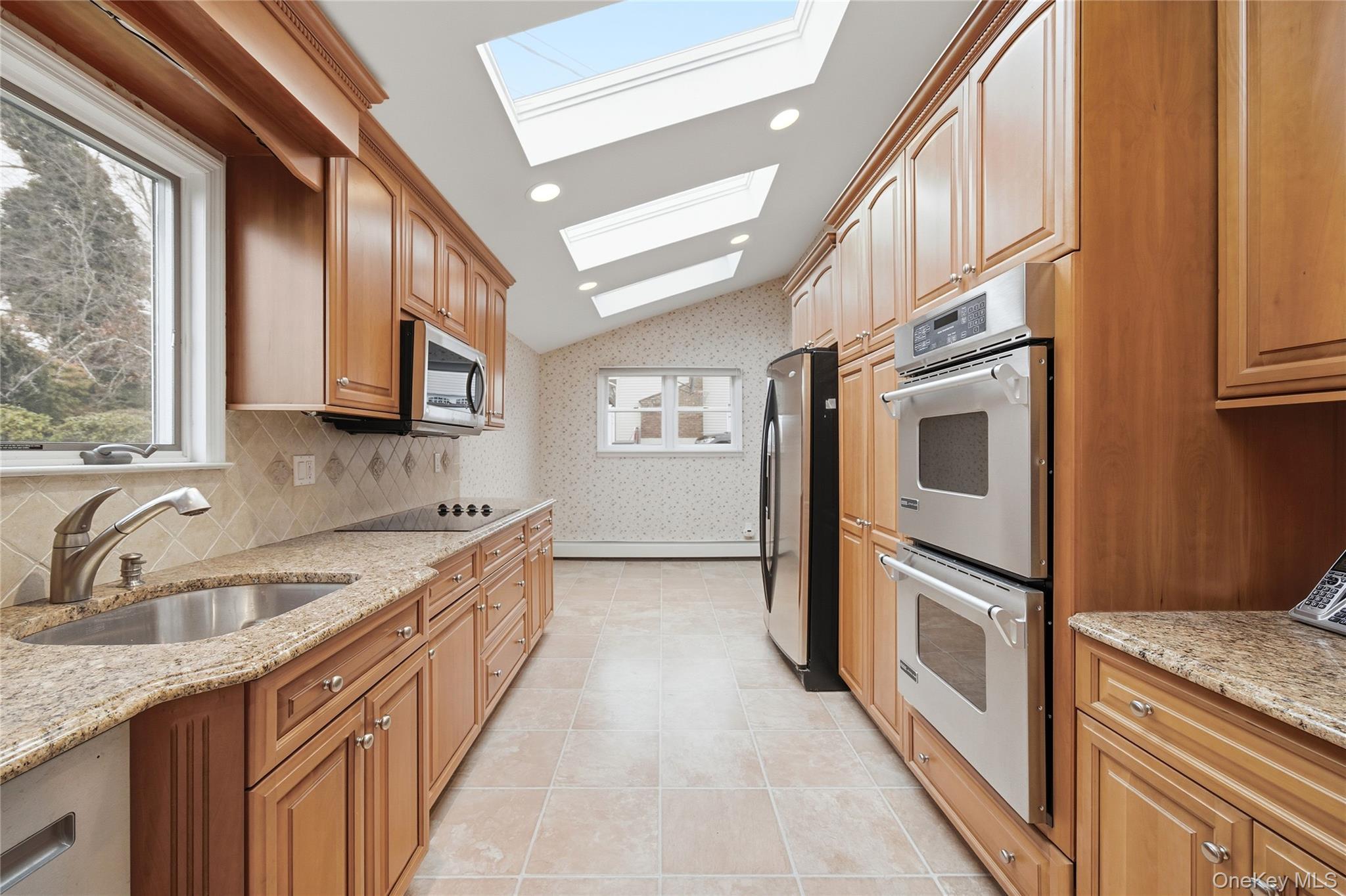 Single Family Pantzer Suffolk County, NY 11787, MLS-941256-16