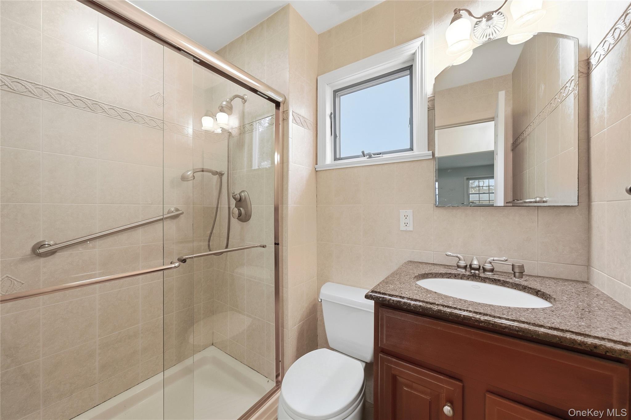 Single Family Pantzer Suffolk County, NY 11787, MLS-941256-29