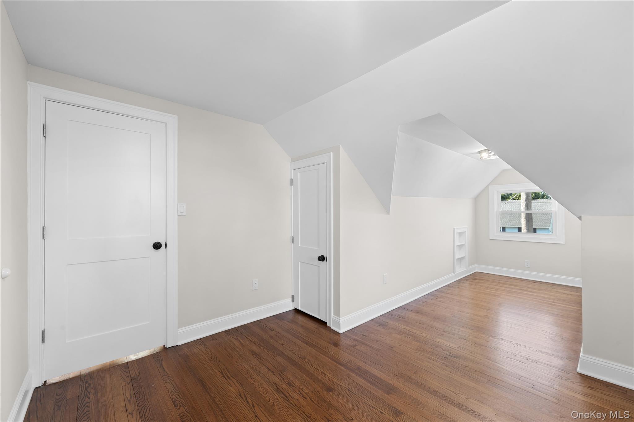 Single Family Guilette Suffolk County, NY 11701, MLS-941266-22