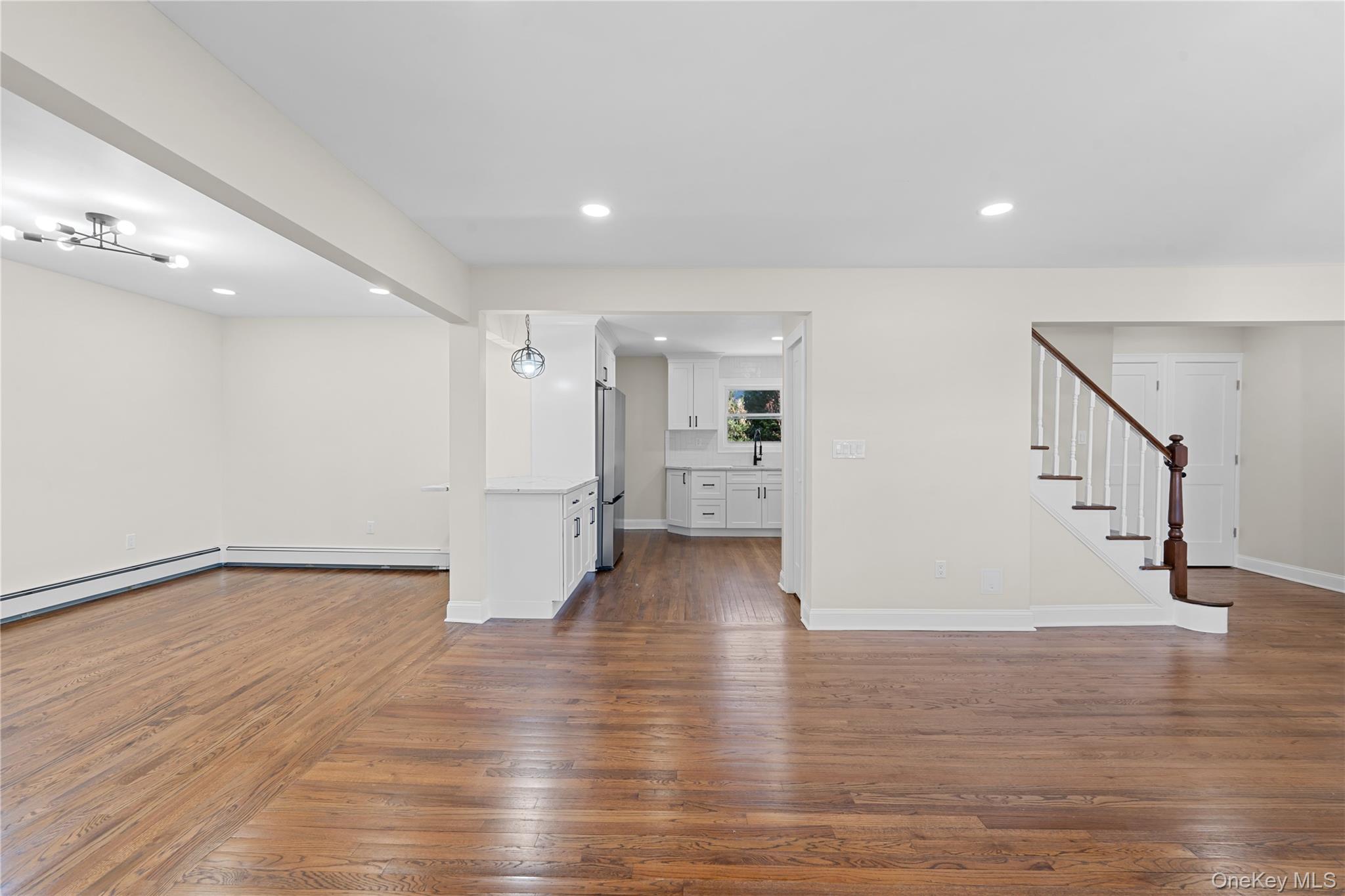 Single Family Guilette Suffolk County, NY 11701, MLS-941266-3