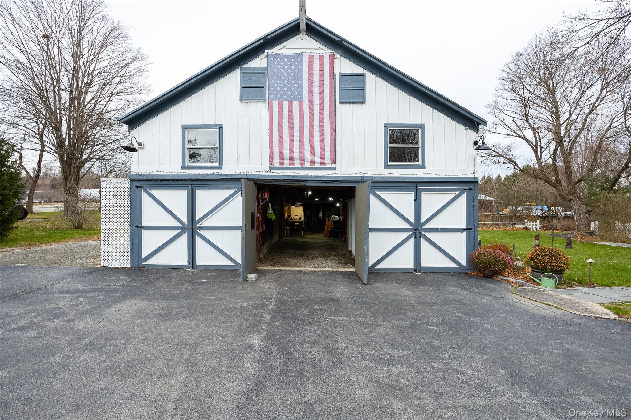 Single Family Salt Point Dutchess County, NY 12514, MLS-941267-39