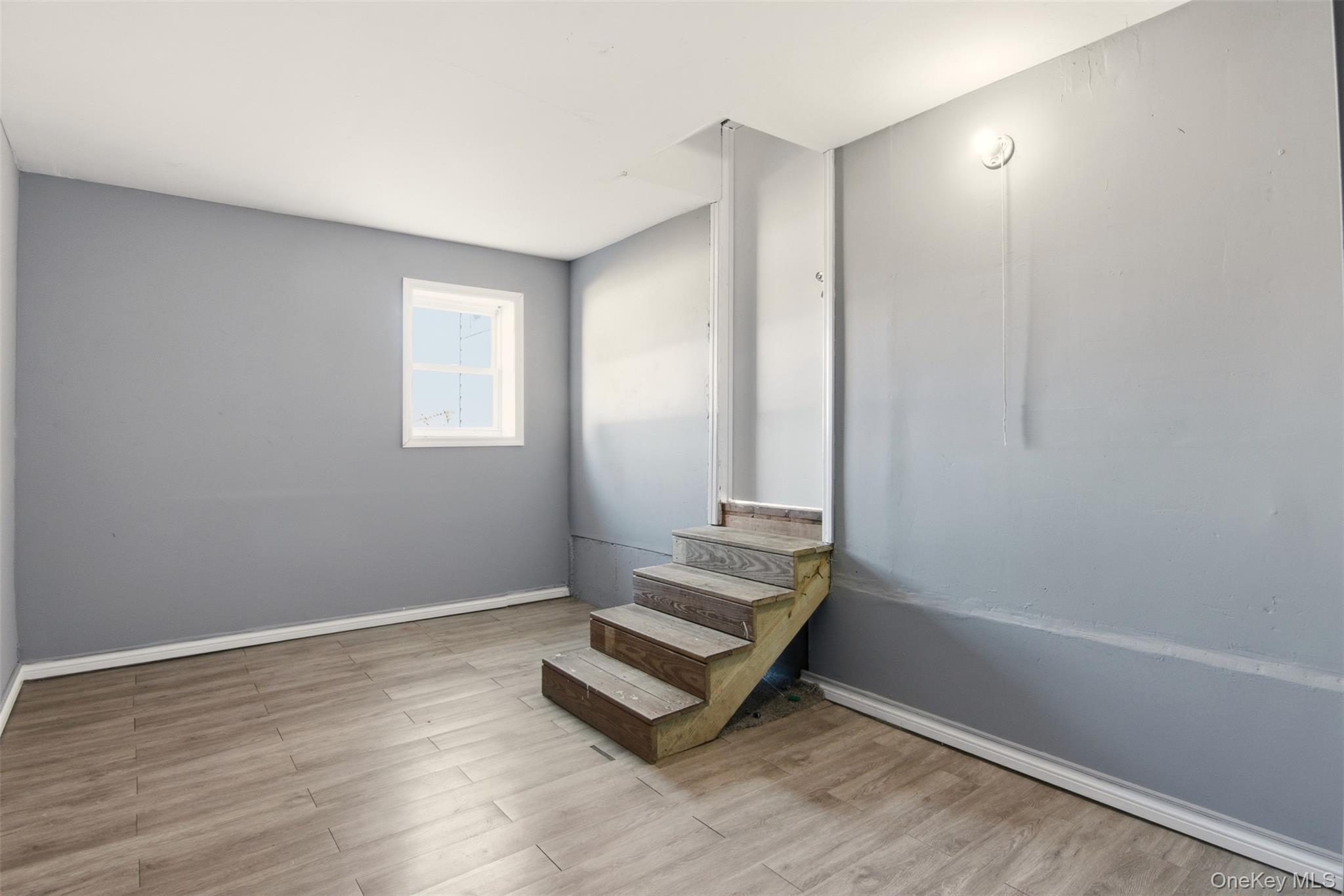 Single Family Chapel Hill Suffolk County, NY 11717, MLS-941285-8