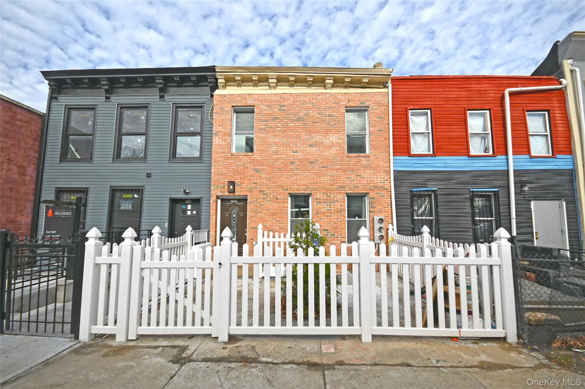Single Family Pacific  Brooklyn, NY 11213, MLS-941298-2