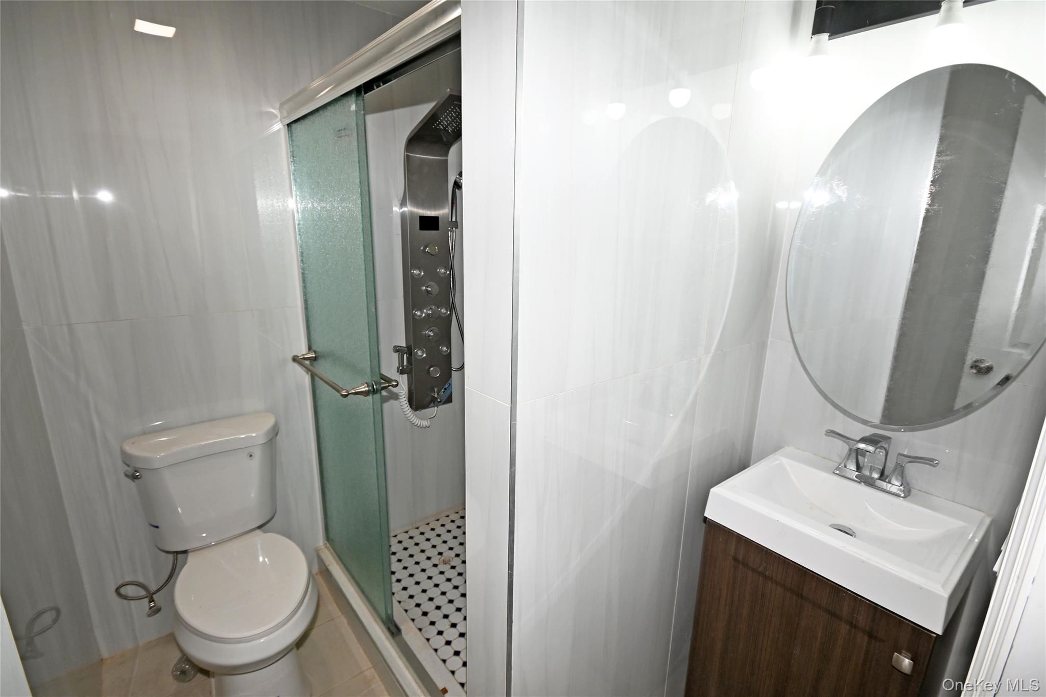 Single Family Pacific  Brooklyn, NY 11213, MLS-941298-37