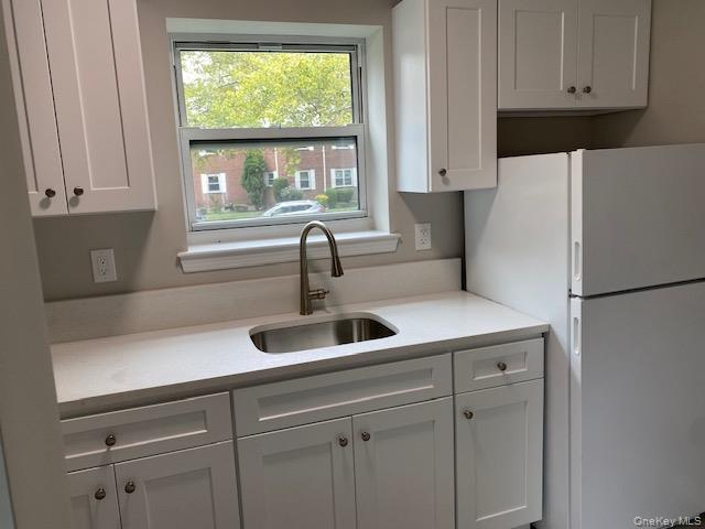 Coop 75th  Queens, NY 11004, MLS-941306-4