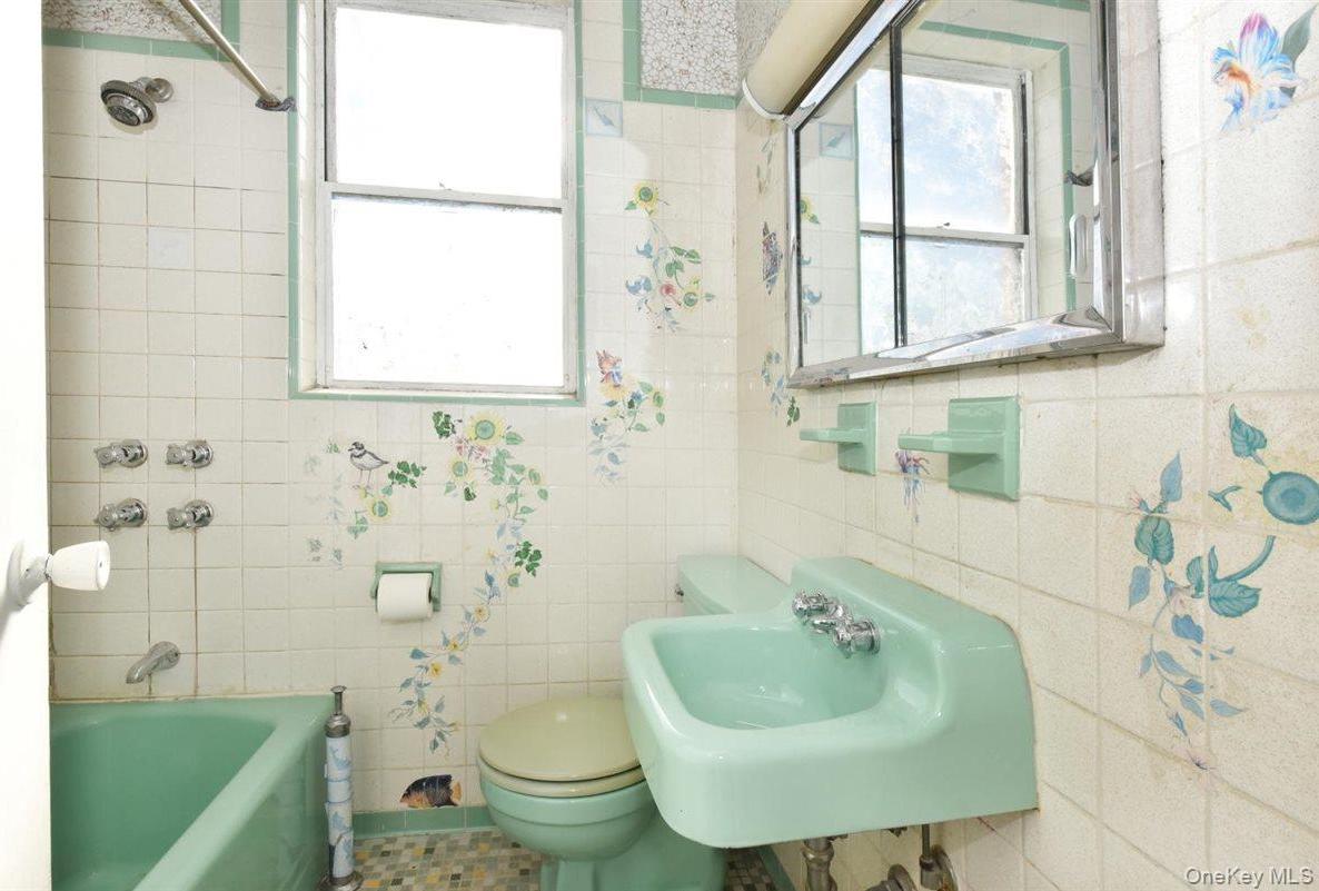 Single Family Avenue V  Brooklyn, NY 11223, MLS-941312-19