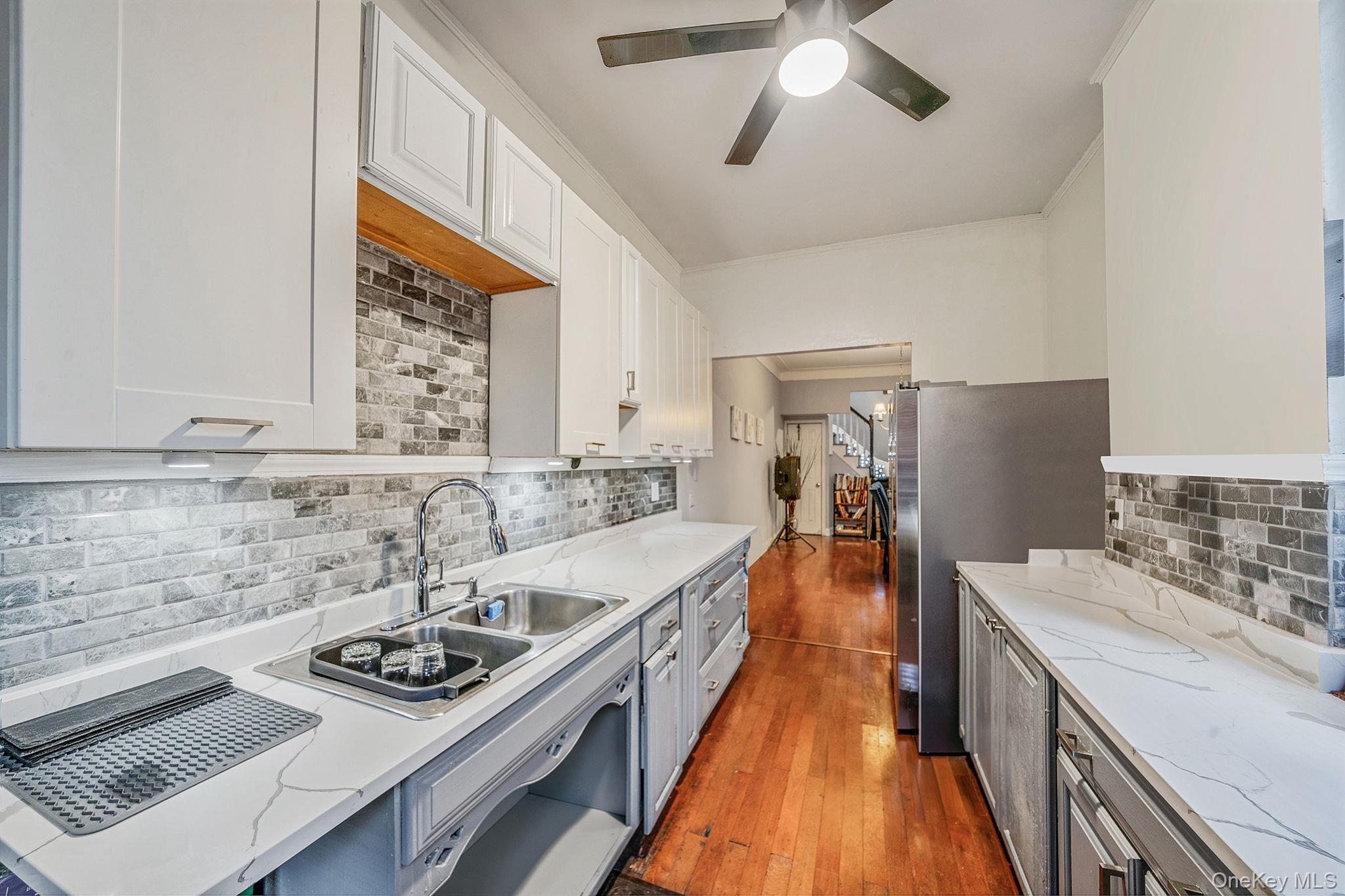 Single Family Grant  Brooklyn, NY 11208, MLS-941324-10