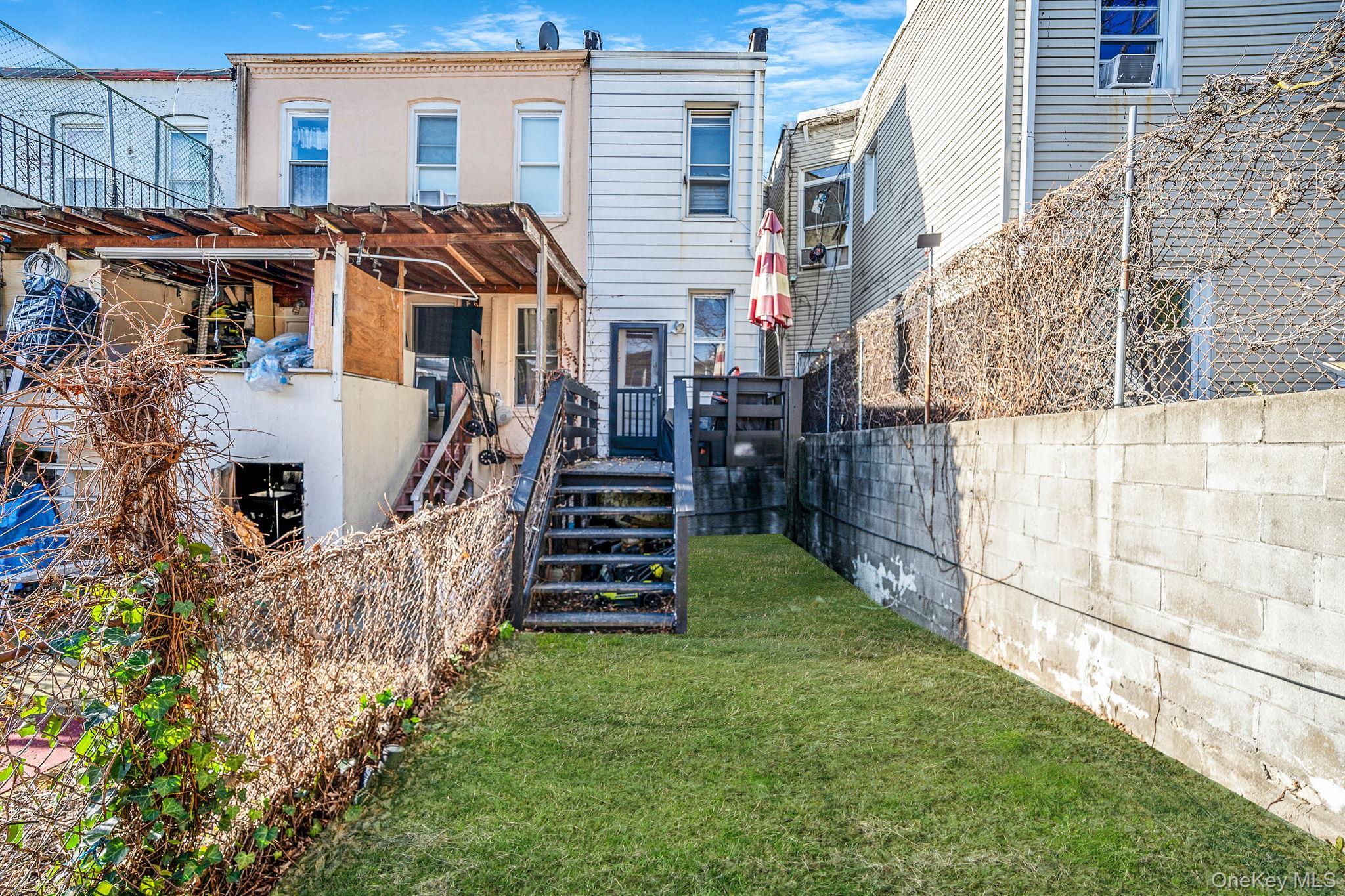 Single Family Grant  Brooklyn, NY 11208, MLS-941324-29