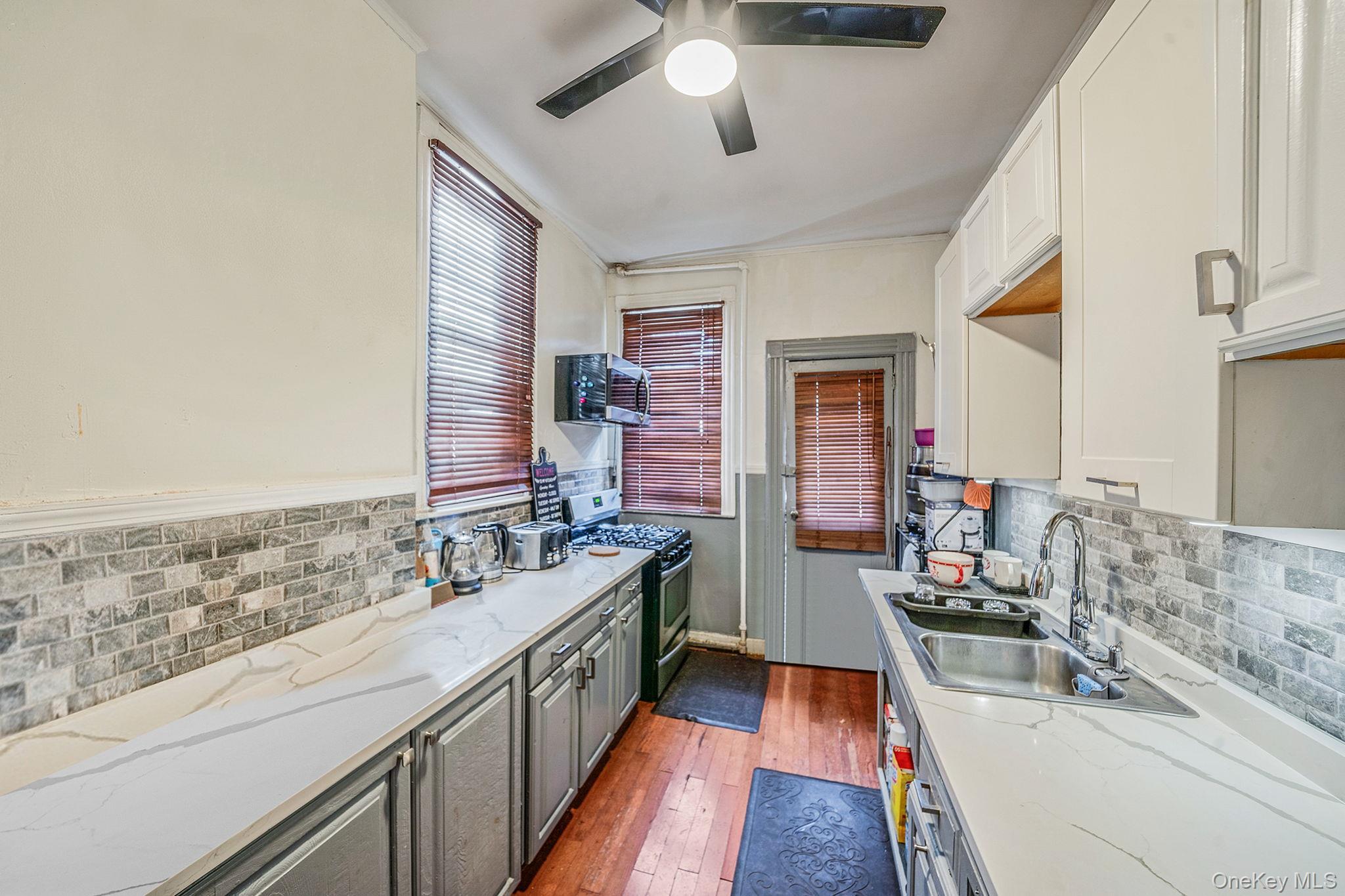 Single Family Grant  Brooklyn, NY 11208, MLS-941324-9