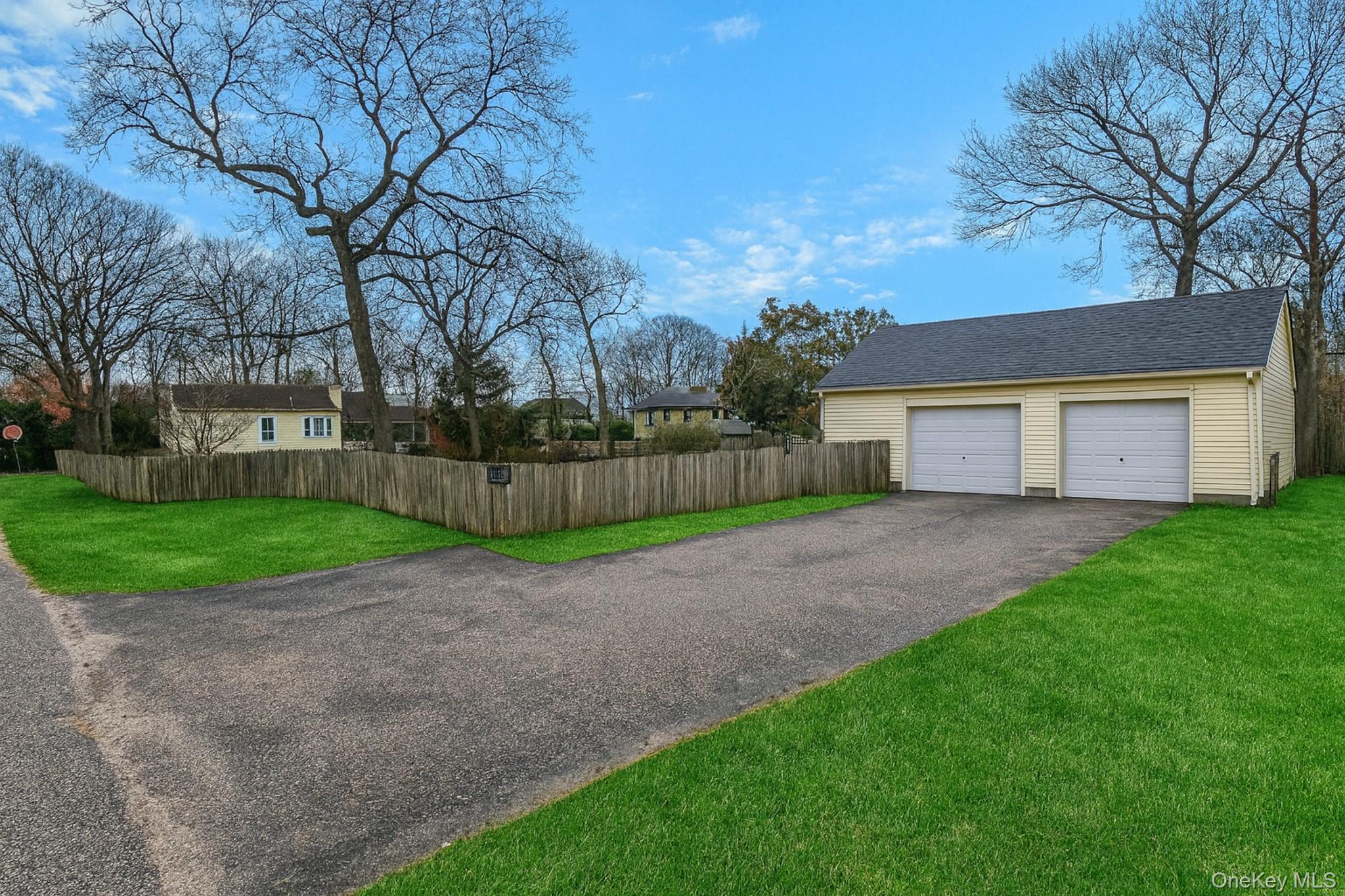 Single Family Short  Suffolk County, NY 11901, MLS-941325-18