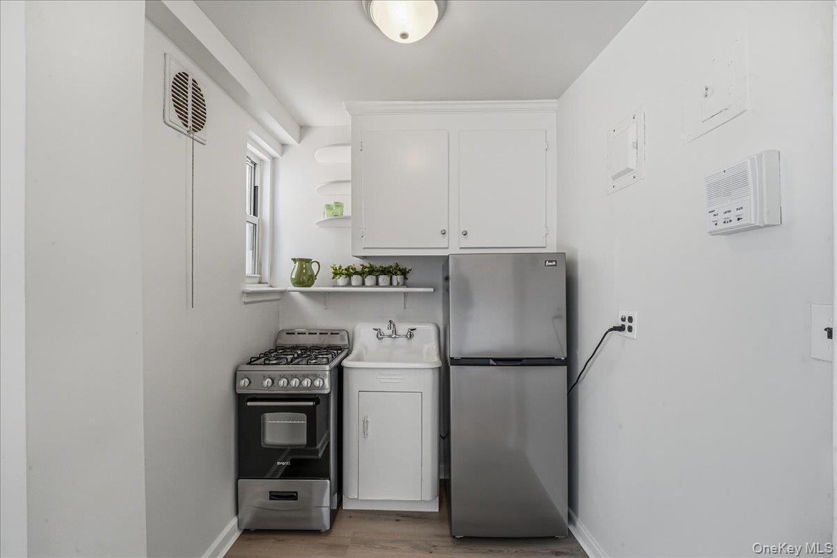 Coop Parsons  Queens, NY 11354, MLS-941334-6