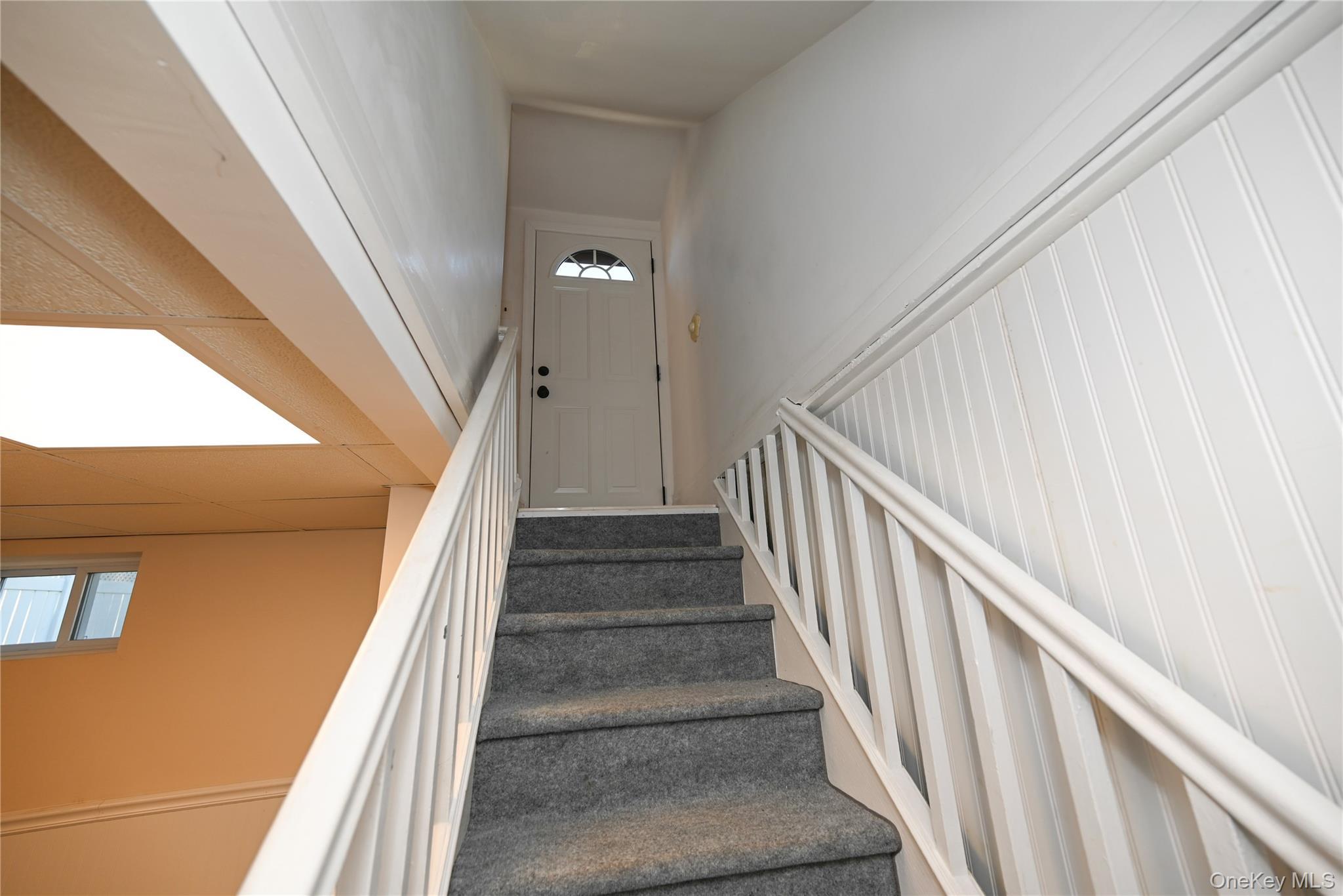 Single Family Grange Nassau County, NY 11010, MLS-941340-33