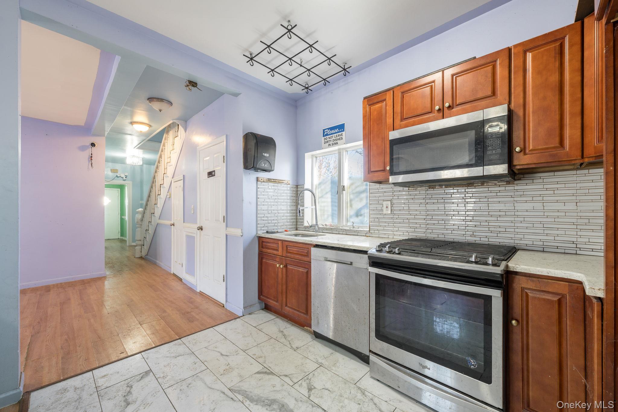 Single Family Hermany  Bronx, NY 10473, MLS-941350-16