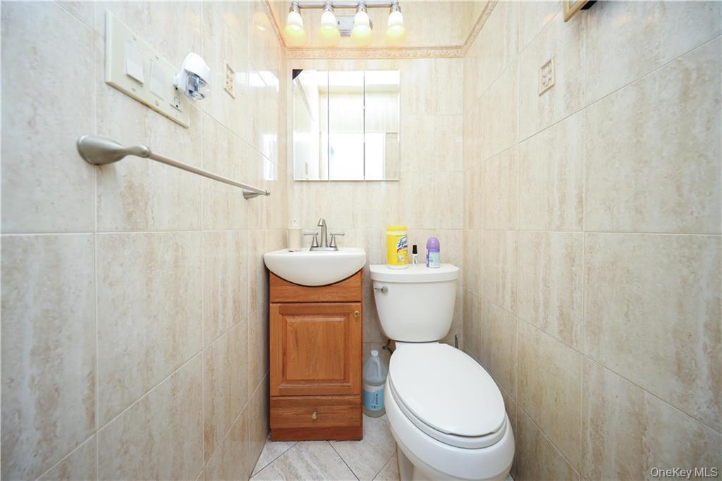 Single Family 54th  Brooklyn, NY 11234, MLS-941359-26