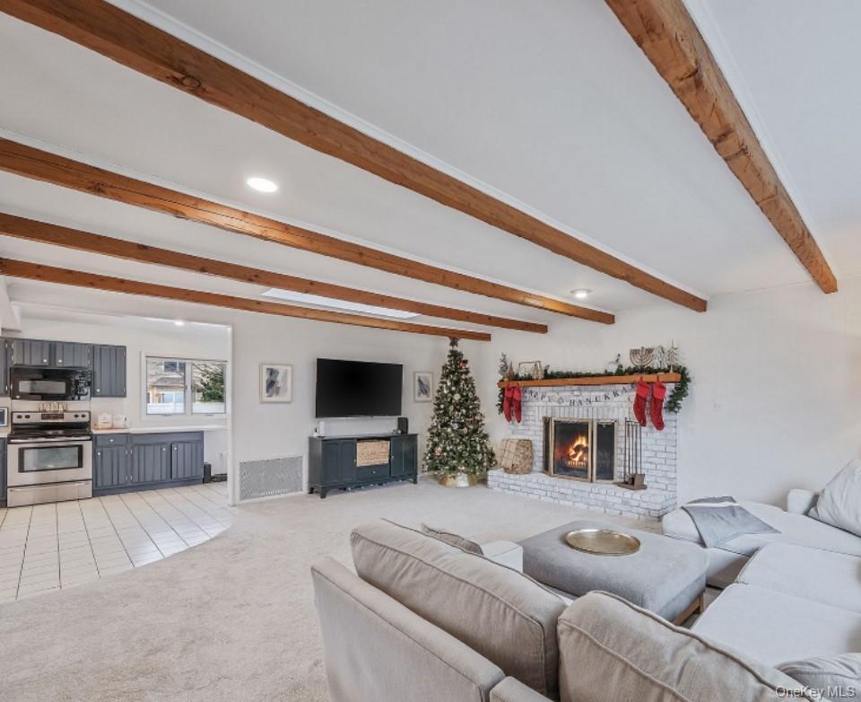 Single Family Monroe Suffolk County, NY 11772, MLS-941382-12