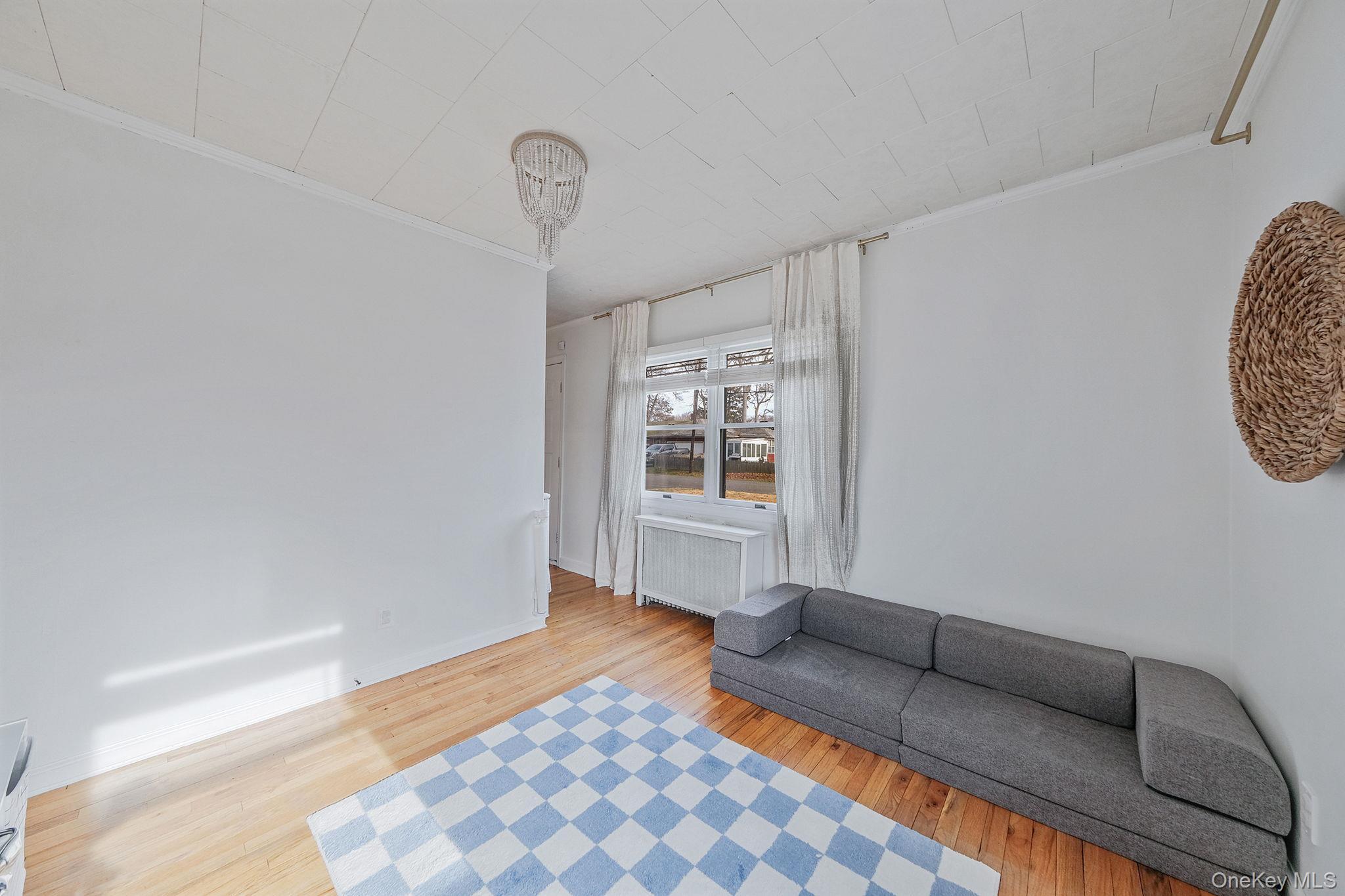 Single Family Monroe Suffolk County, NY 11772, MLS-941382-21