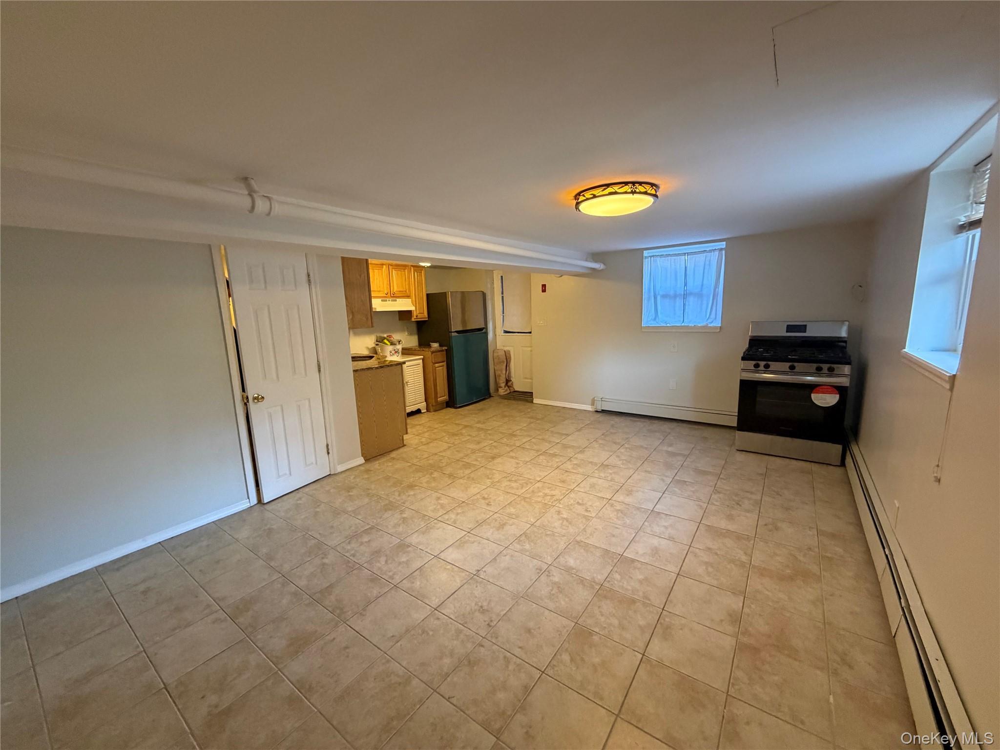 Single Family Hobart  Bronx, NY 10461, MLS-941390-6