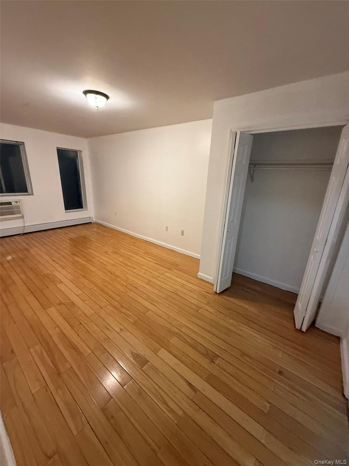 Condo Parsons  Queens, NY 11355, MLS-941391-5