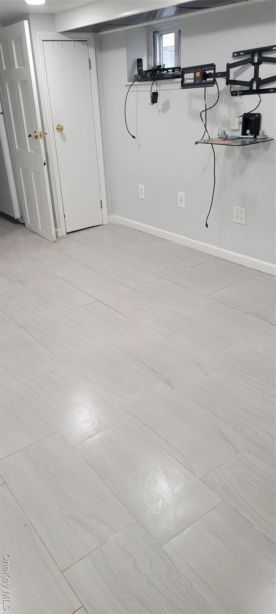 Single Family Avenue M  Brooklyn, NY 11236, MLS-941413-28