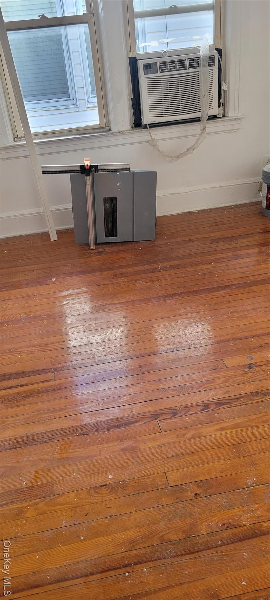 Single Family Avenue M  Brooklyn, NY 11236, MLS-941413-4