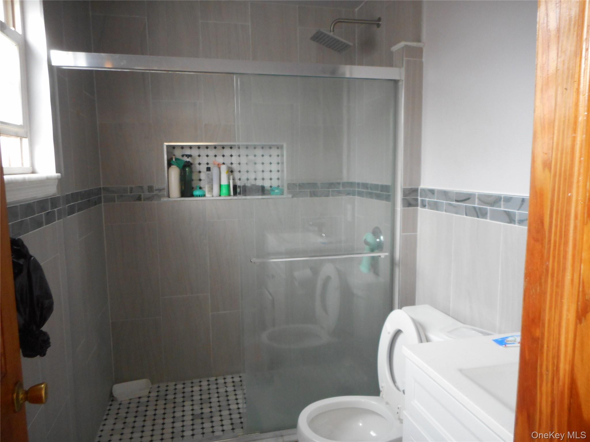 Single Family Avenue M  Brooklyn, NY 11236, MLS-941413-8