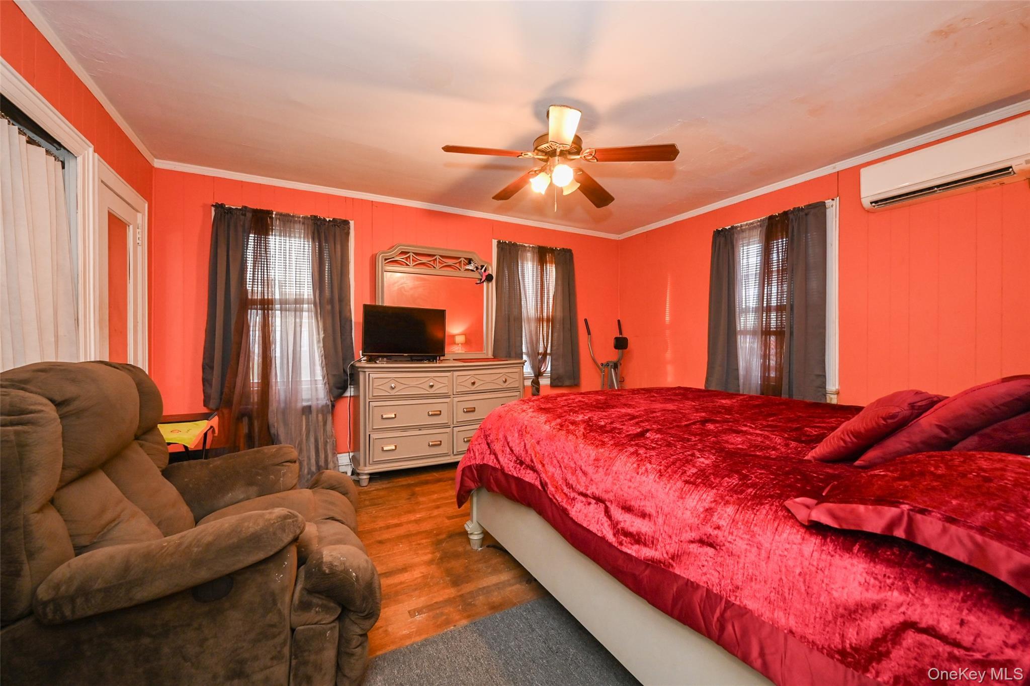 Single Family 229th  Queens, NY 11413, MLS-941428-16