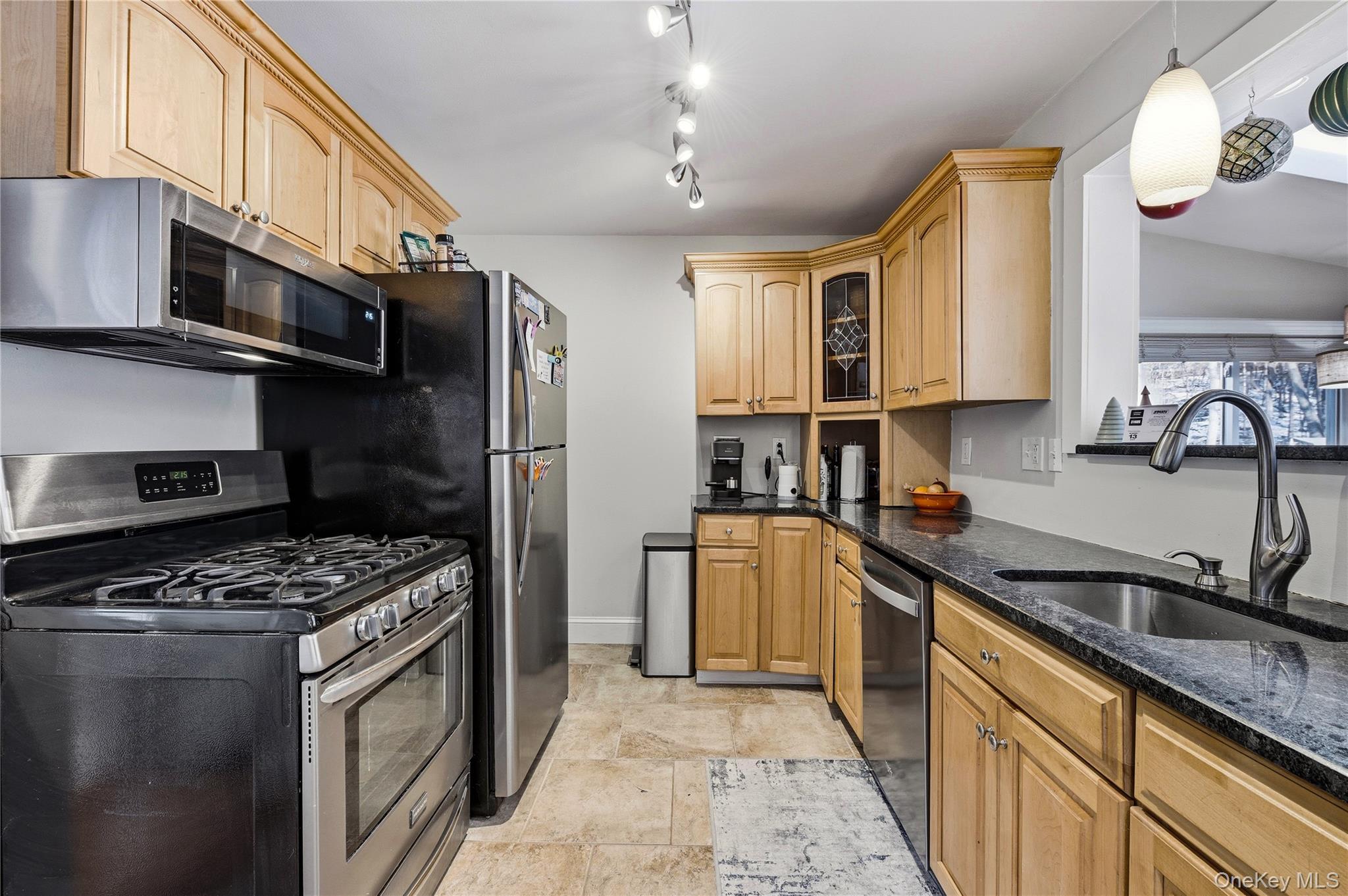 Single Family Cedar Orange County, NY 12553, MLS-941432-5