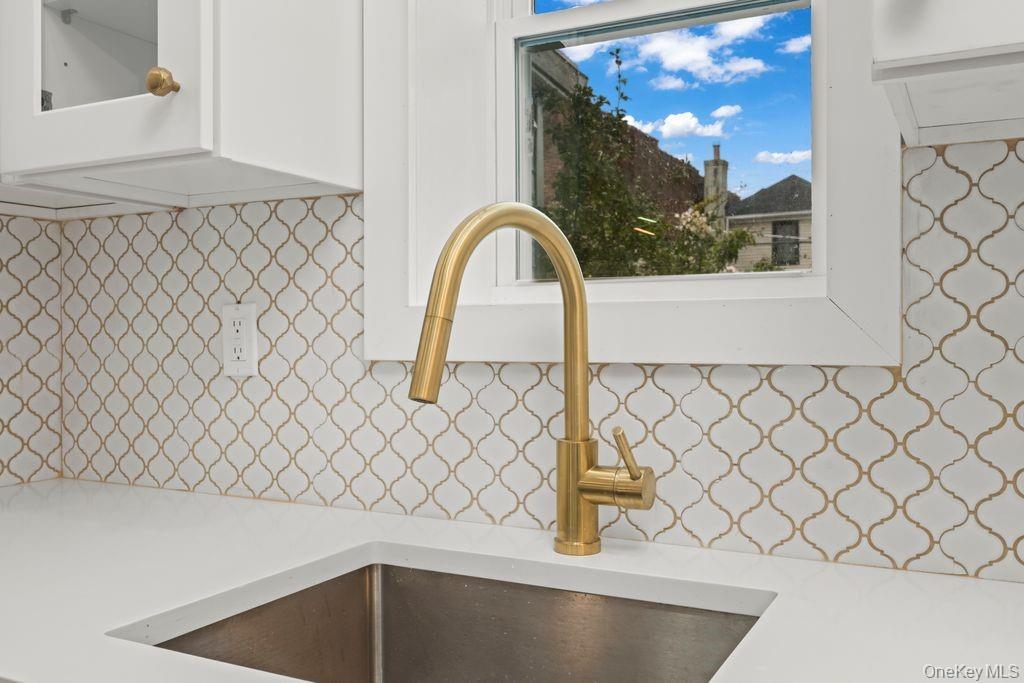 Single Family Troy  Brooklyn, NY 11203, MLS-941438-9