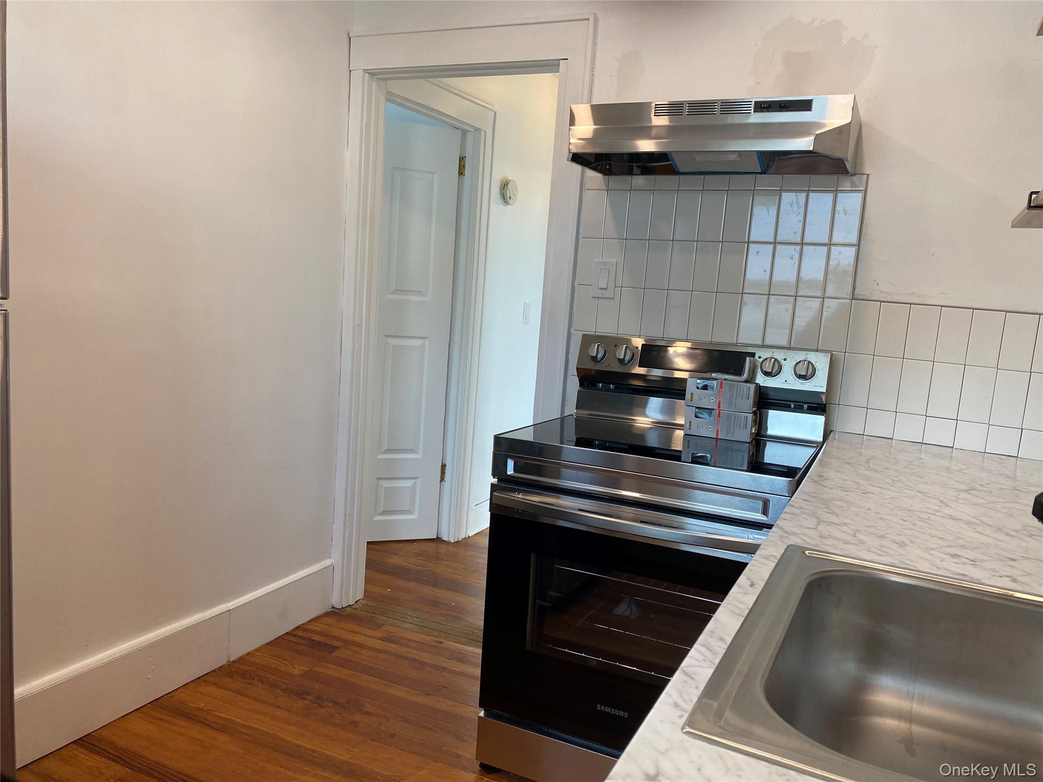 Apartment 194th Queens, NY 11412, MLS-941442-5