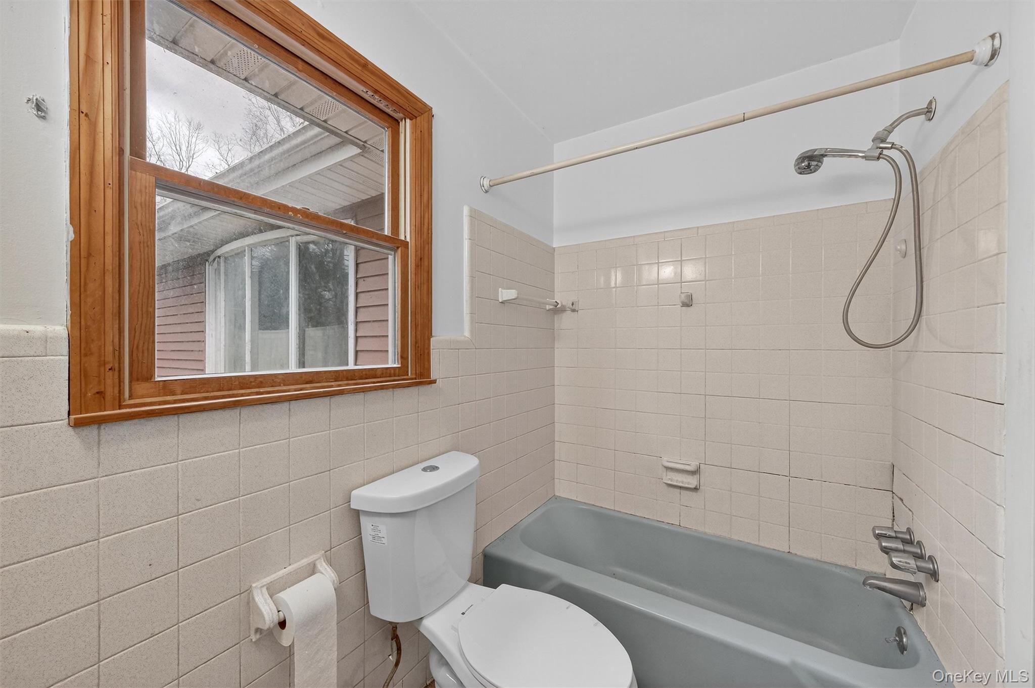 Single Family Robert  Dutchess County, NY 12538, MLS-941457-24