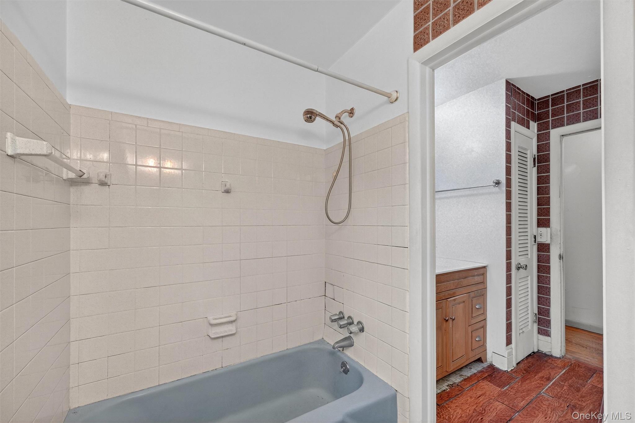 Single Family Robert  Dutchess County, NY 12538, MLS-941457-25