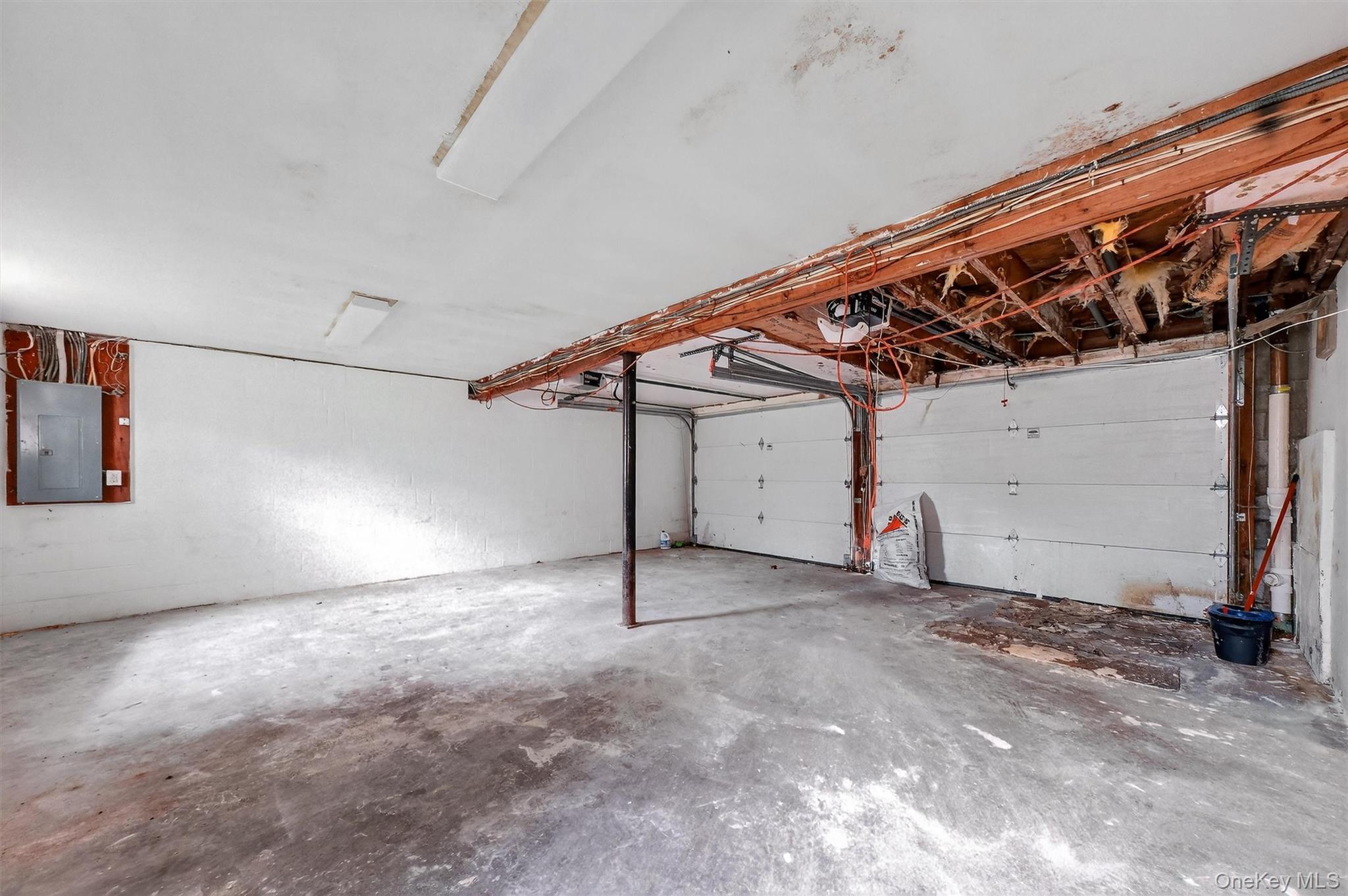 Single Family Robert  Dutchess County, NY 12538, MLS-941457-37