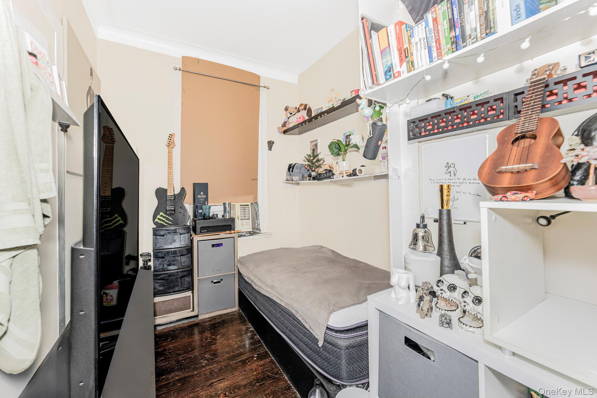 Single Family Bailey  Bronx, NY 10463, MLS-941461-7