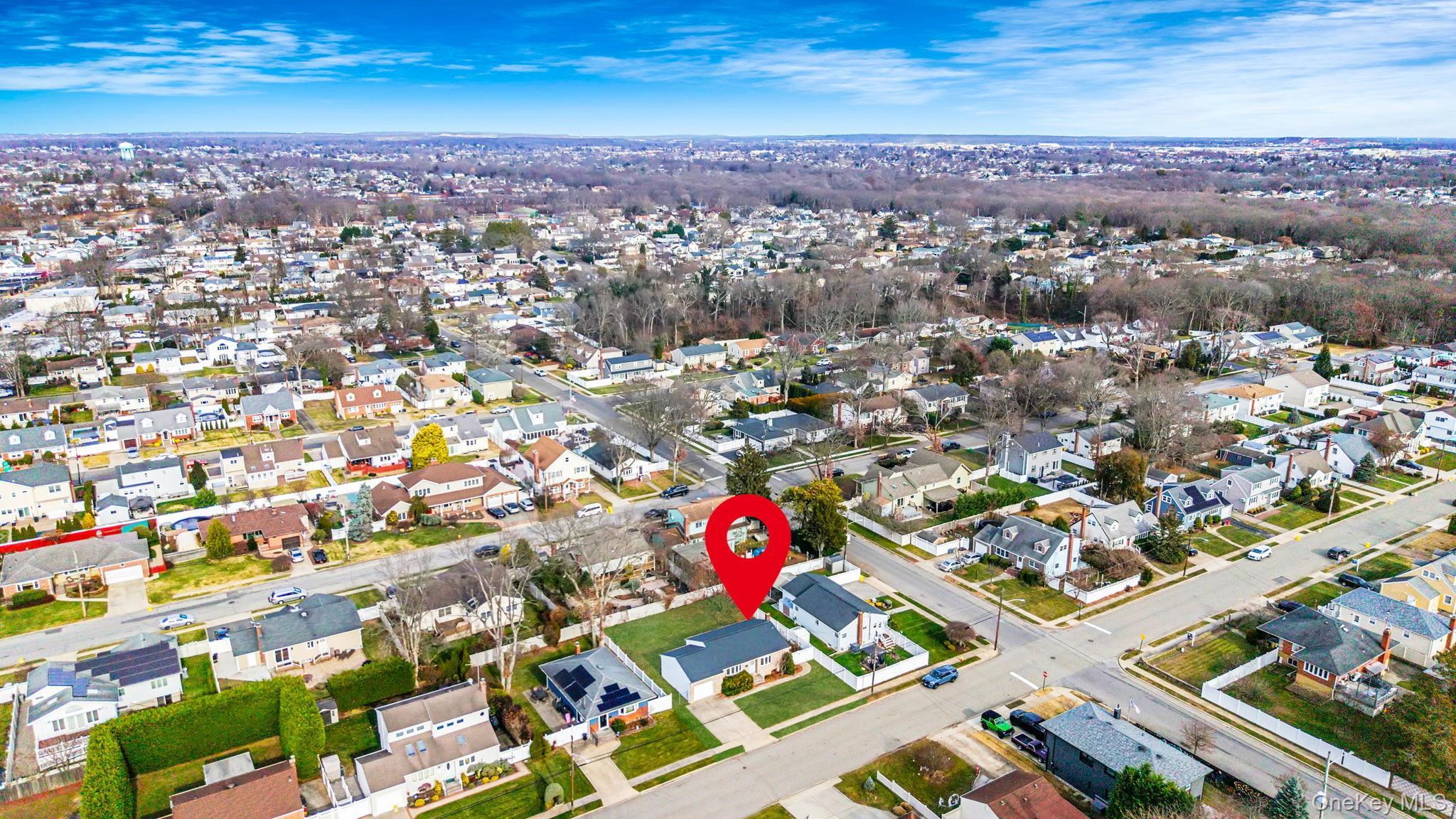 Single Family Oak Nassau County, NY 11758, MLS-941466-12