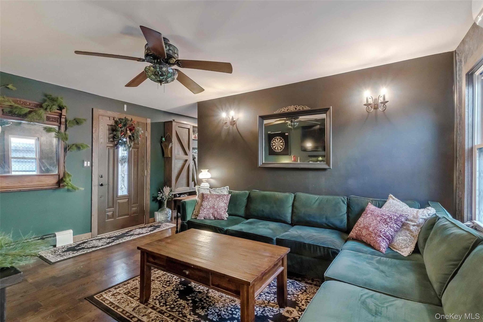 Single Family 11th  Queens, NY 11693, MLS-941469-5