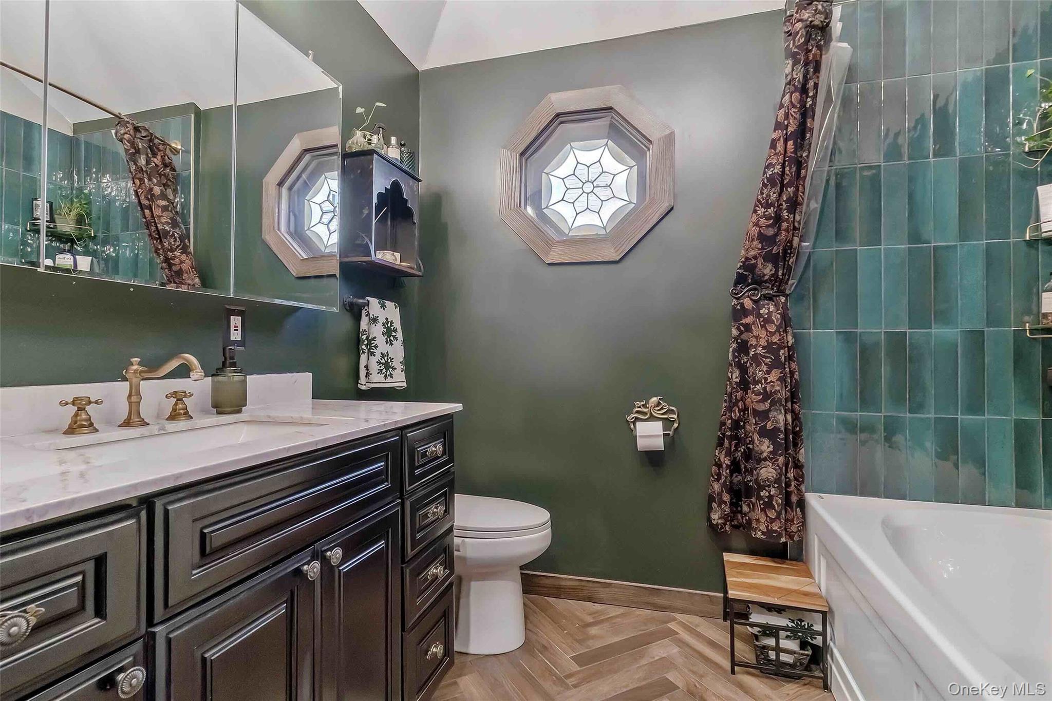 Single Family 11th  Queens, NY 11693, MLS-941469-8