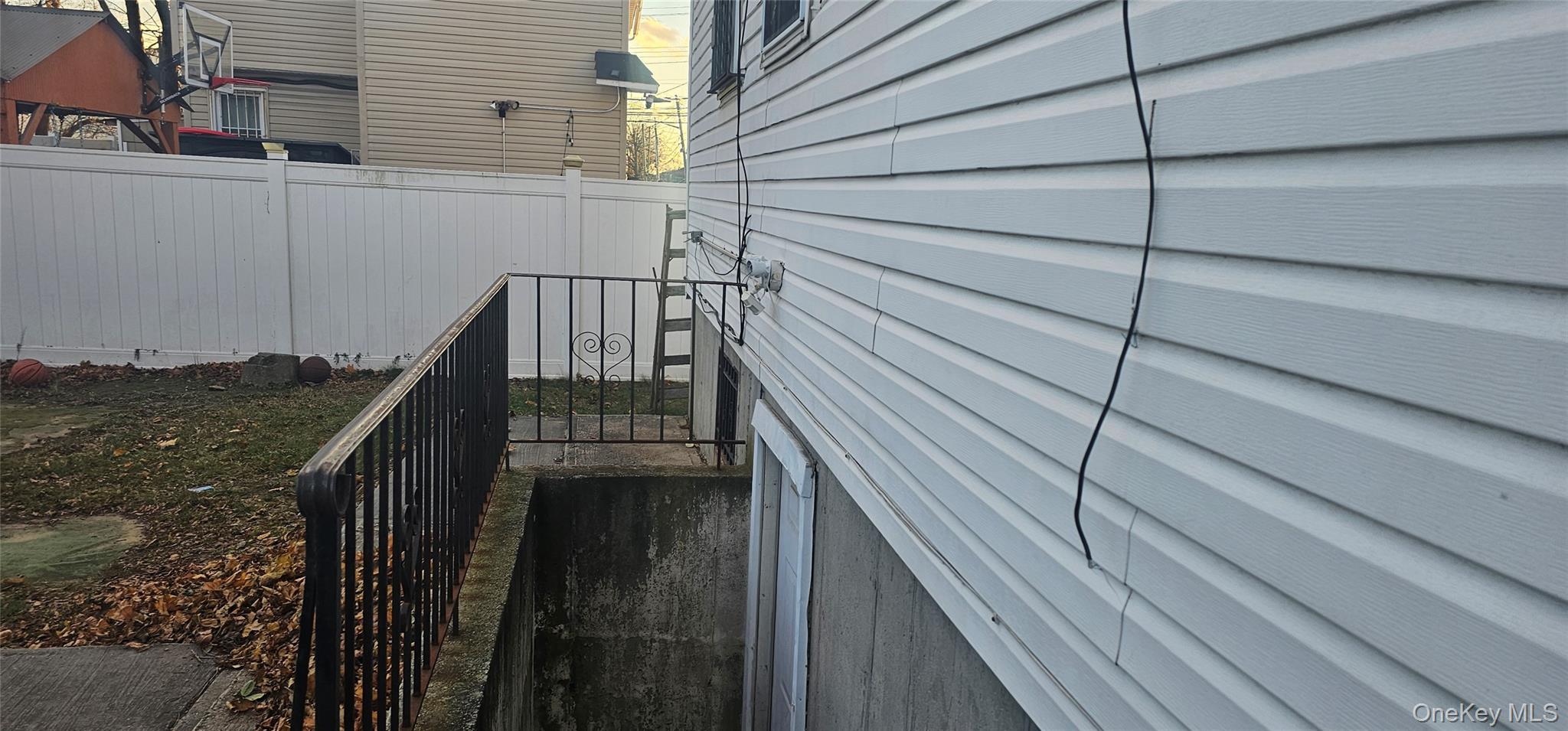 Single Family 223rd  Queens, NY 11413, MLS-941482-5