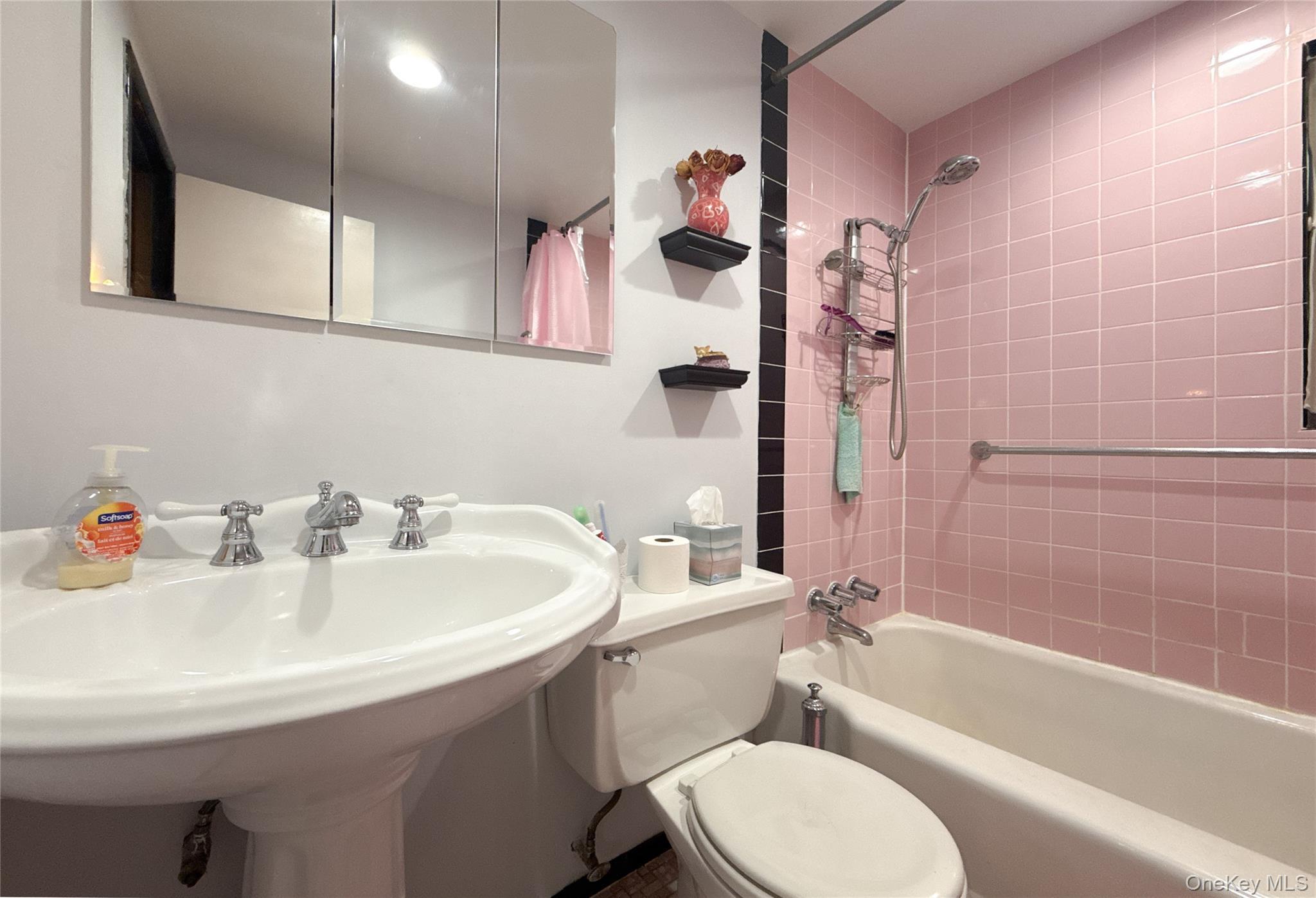 Single Family 58th  Queens, NY 11355, MLS-941492-41