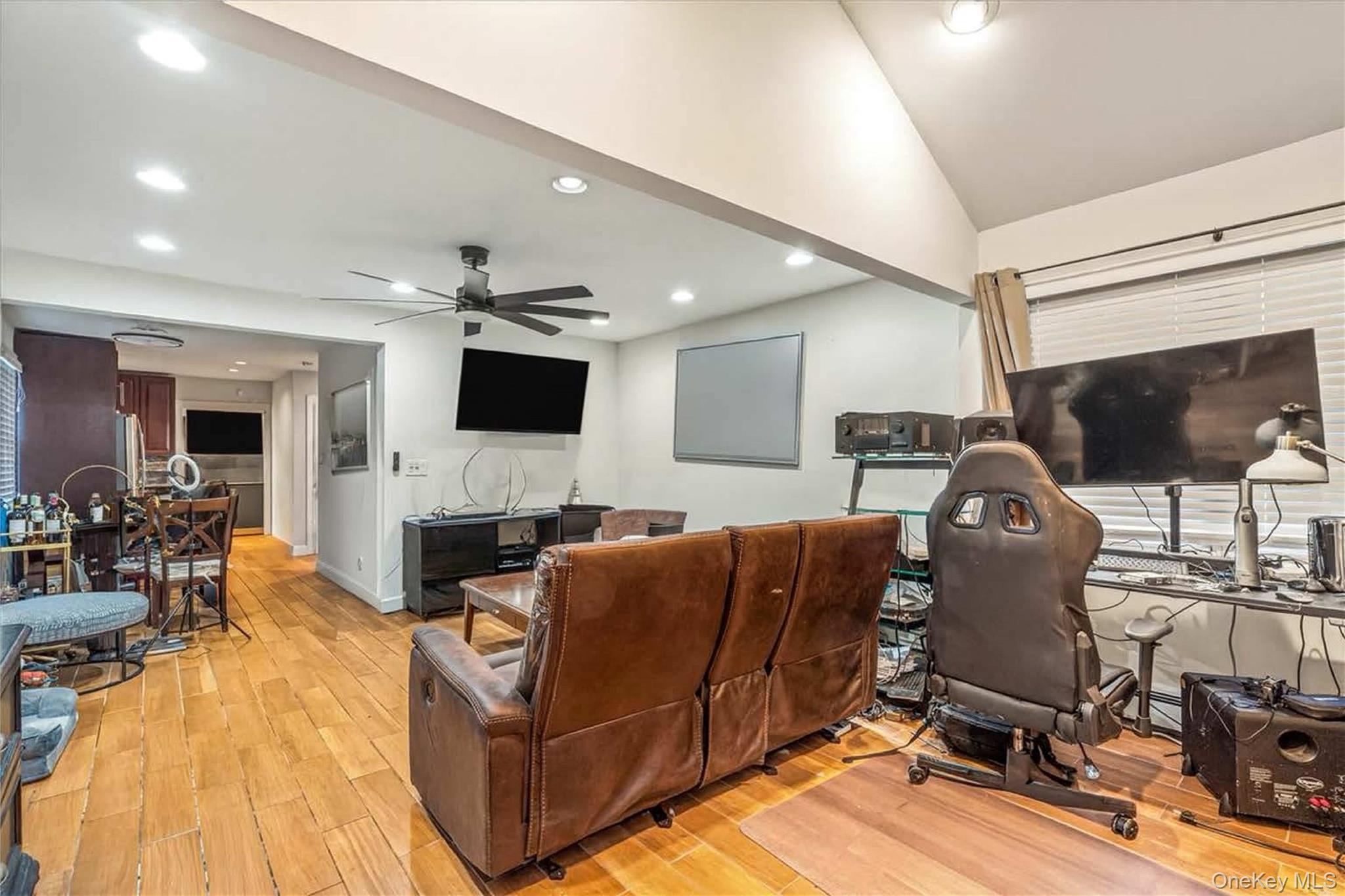 Single Family 163rd Queens, NY 11414, MLS-941494-2