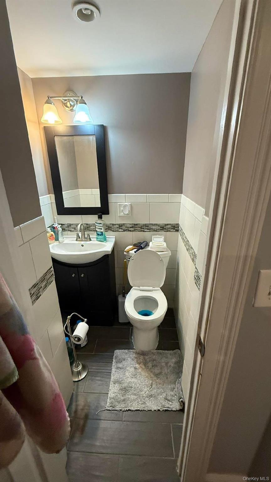 Single Family 96th  Queens, NY 11414, MLS-941525-7